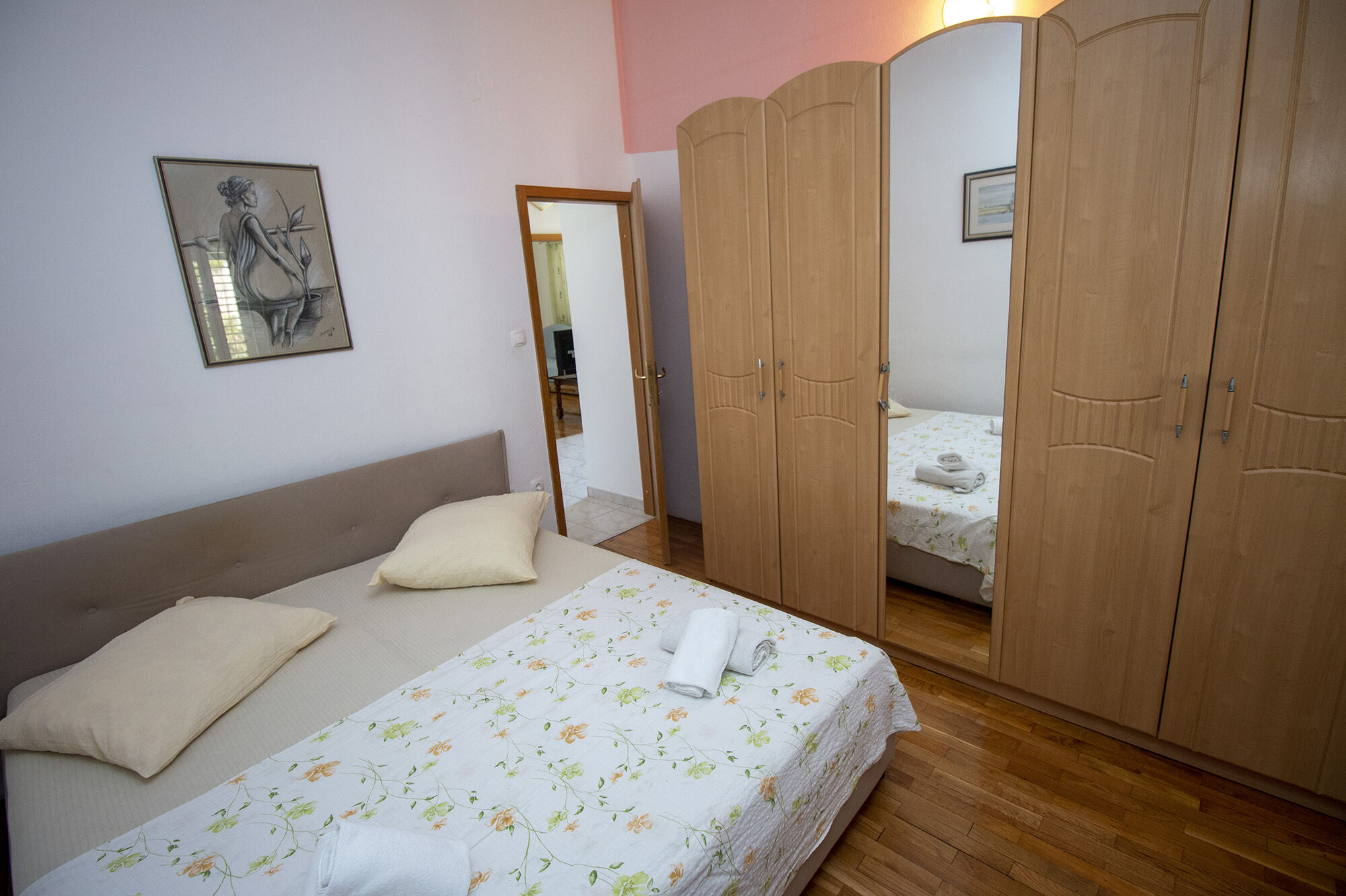 Apartments Mirko 57381-A9