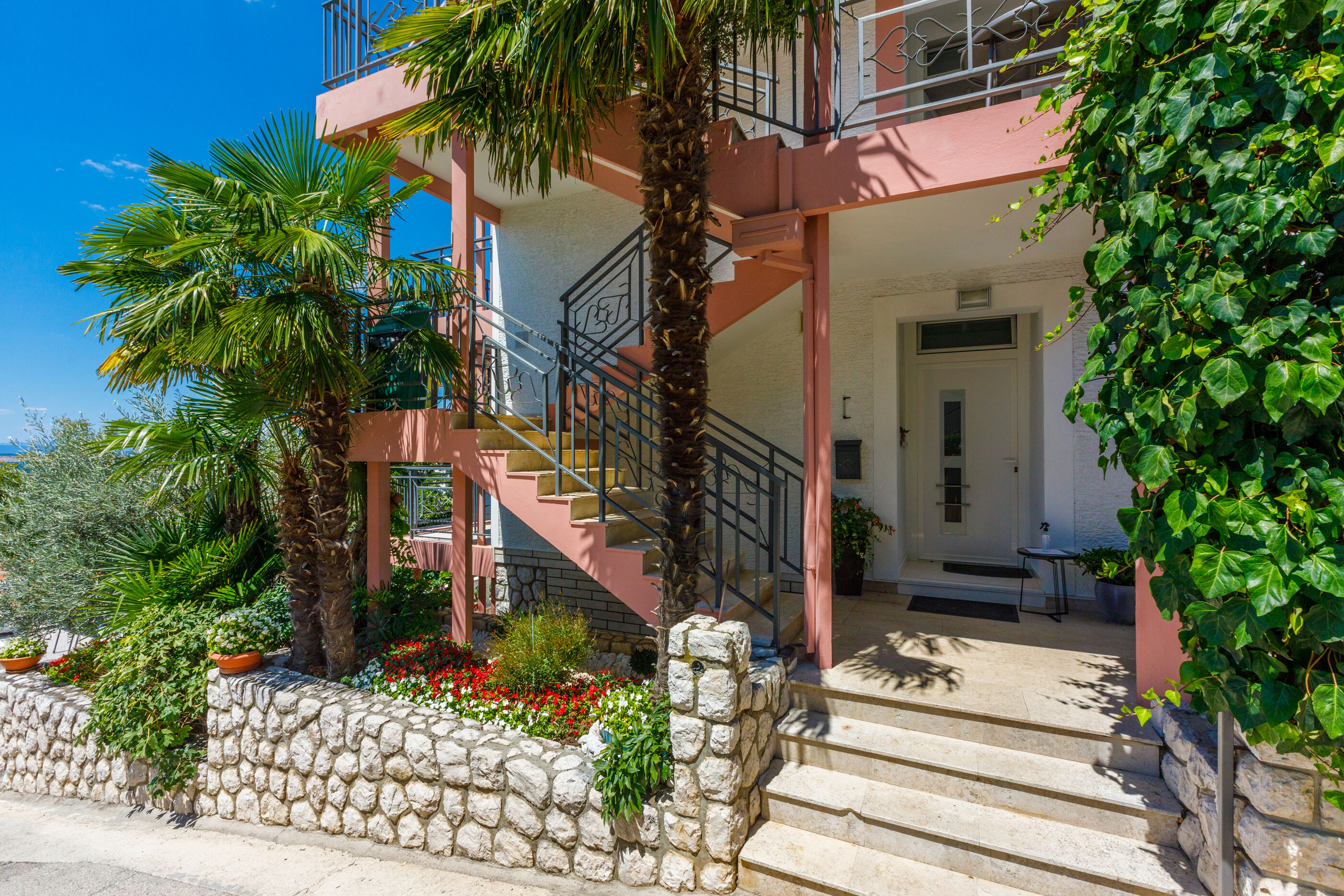 Apartments Marijana 62511-A5