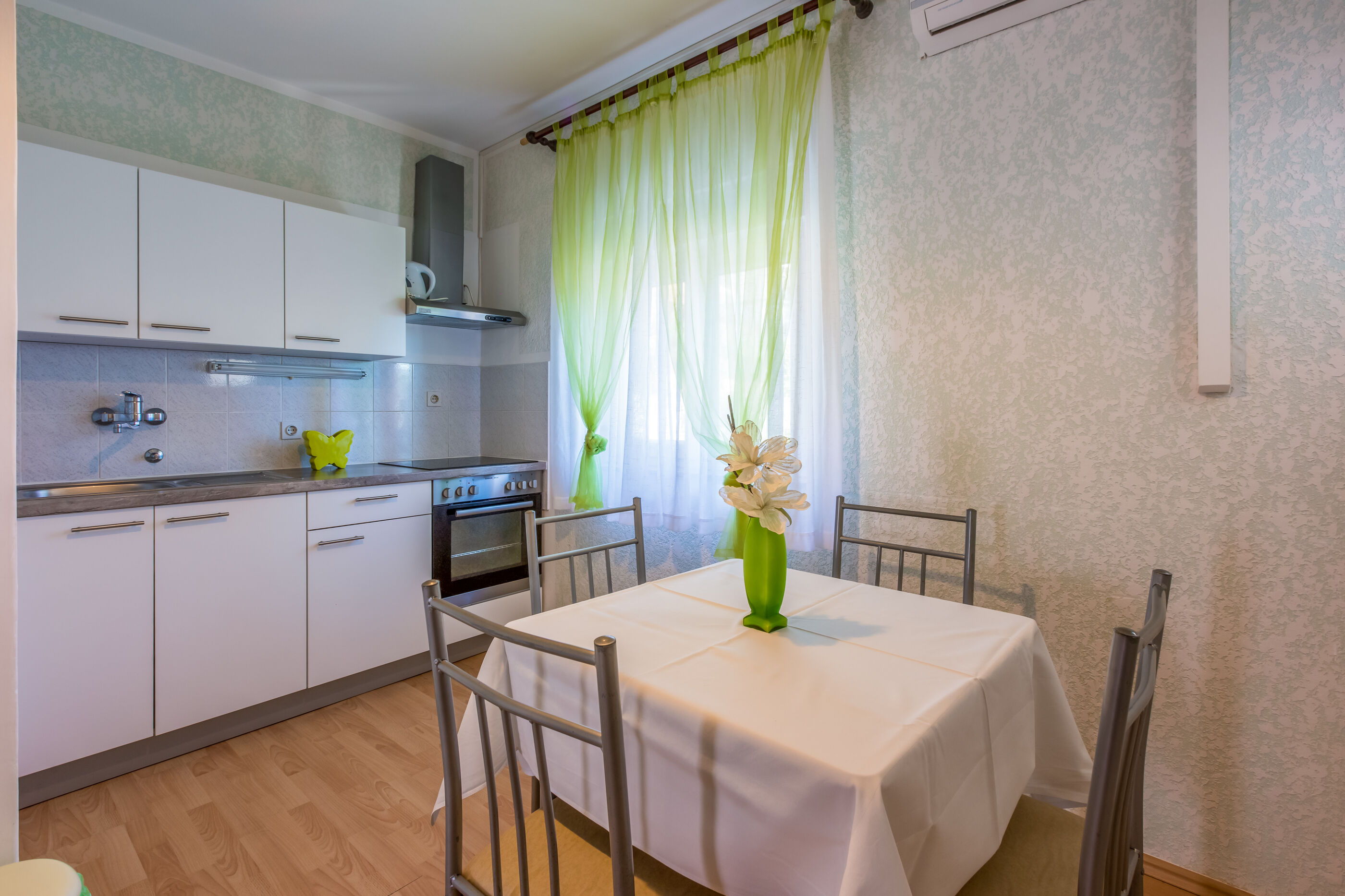 Apartments Marijana 62511-A1