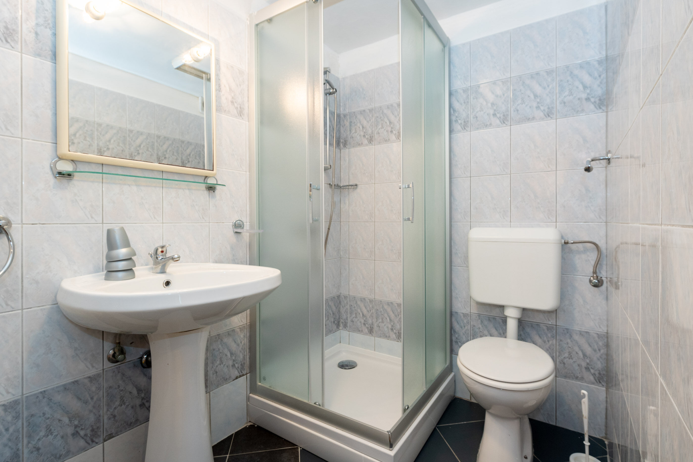 Apartments Mandica 74861-A3