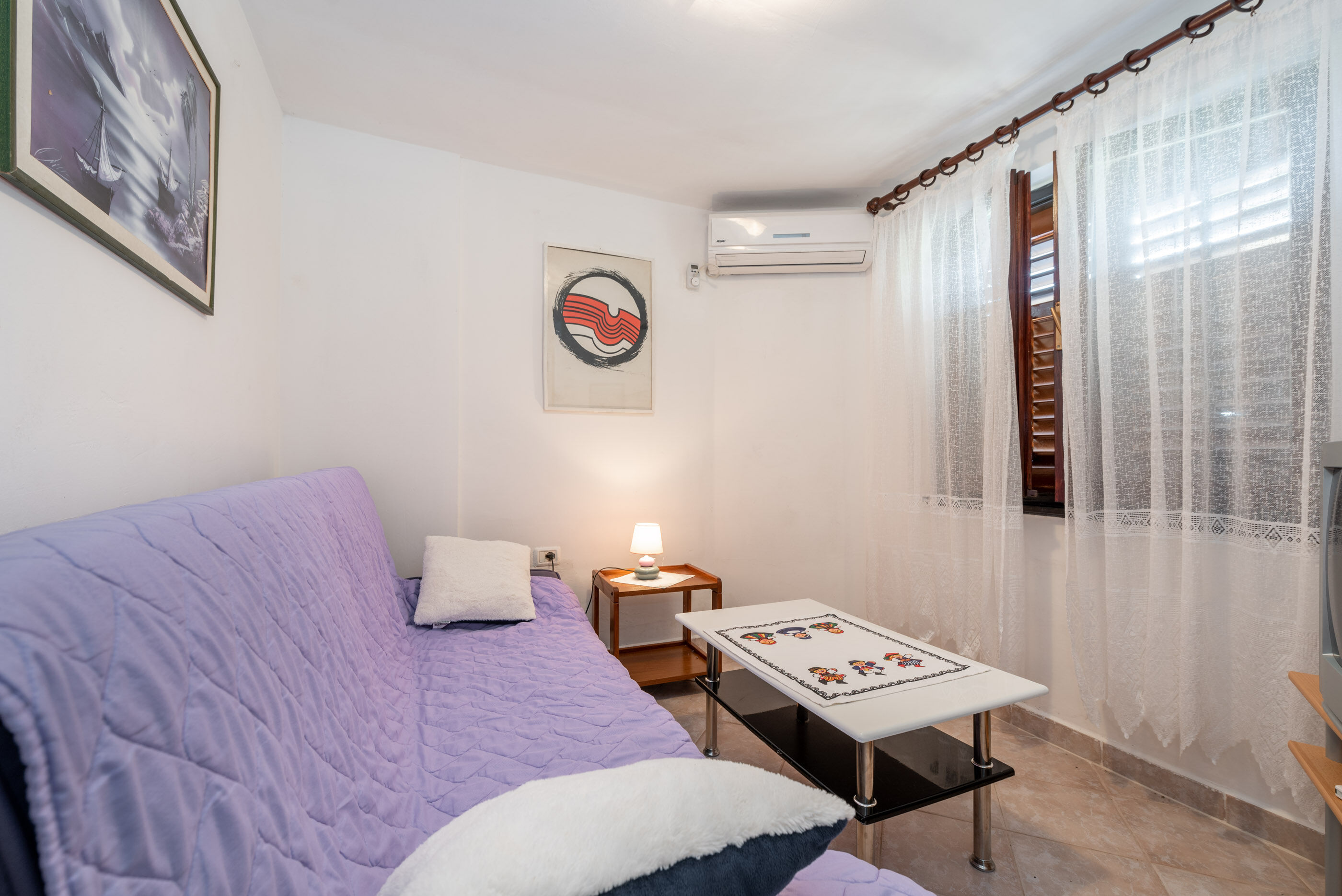 Apartments Mandica 74861-A4