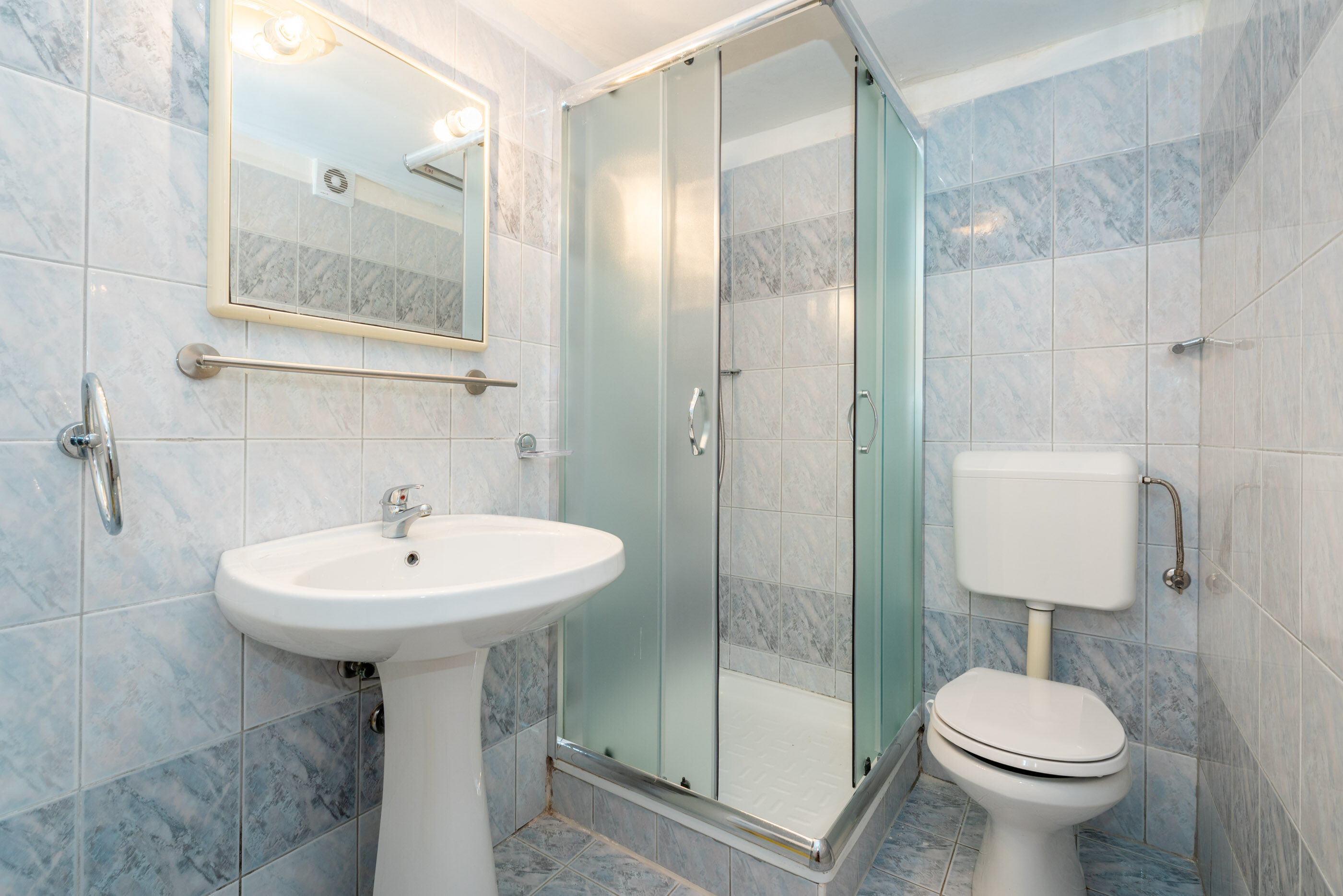 Apartments Mandica 74861-A4