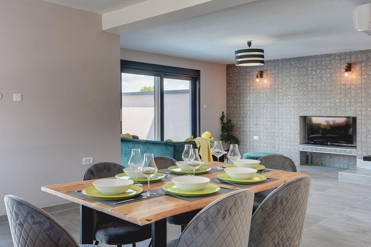 Villa Christine 74182-K1
