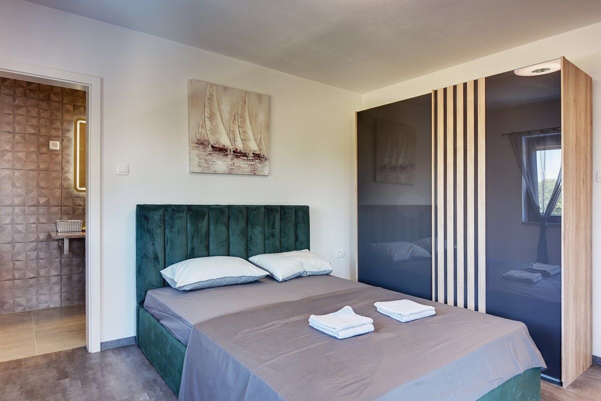 Villa Christine 74182-K1