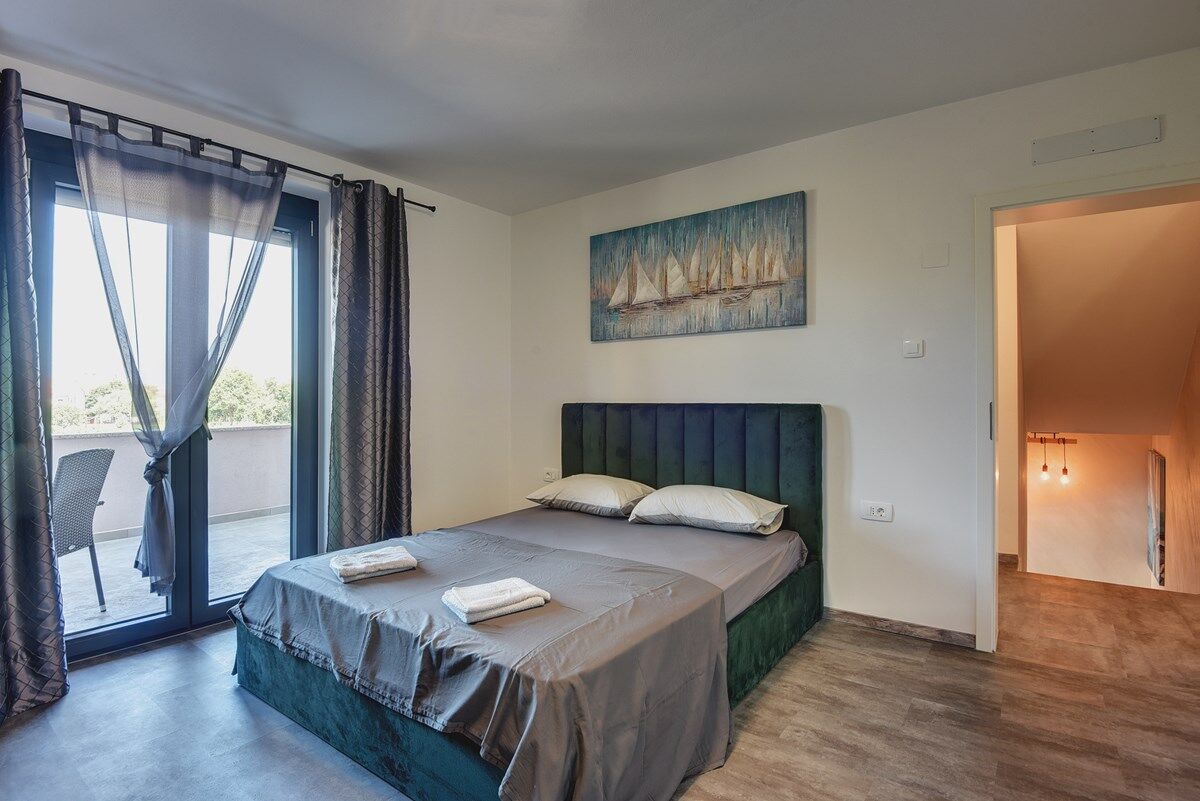 Villa Christine 74182-K1