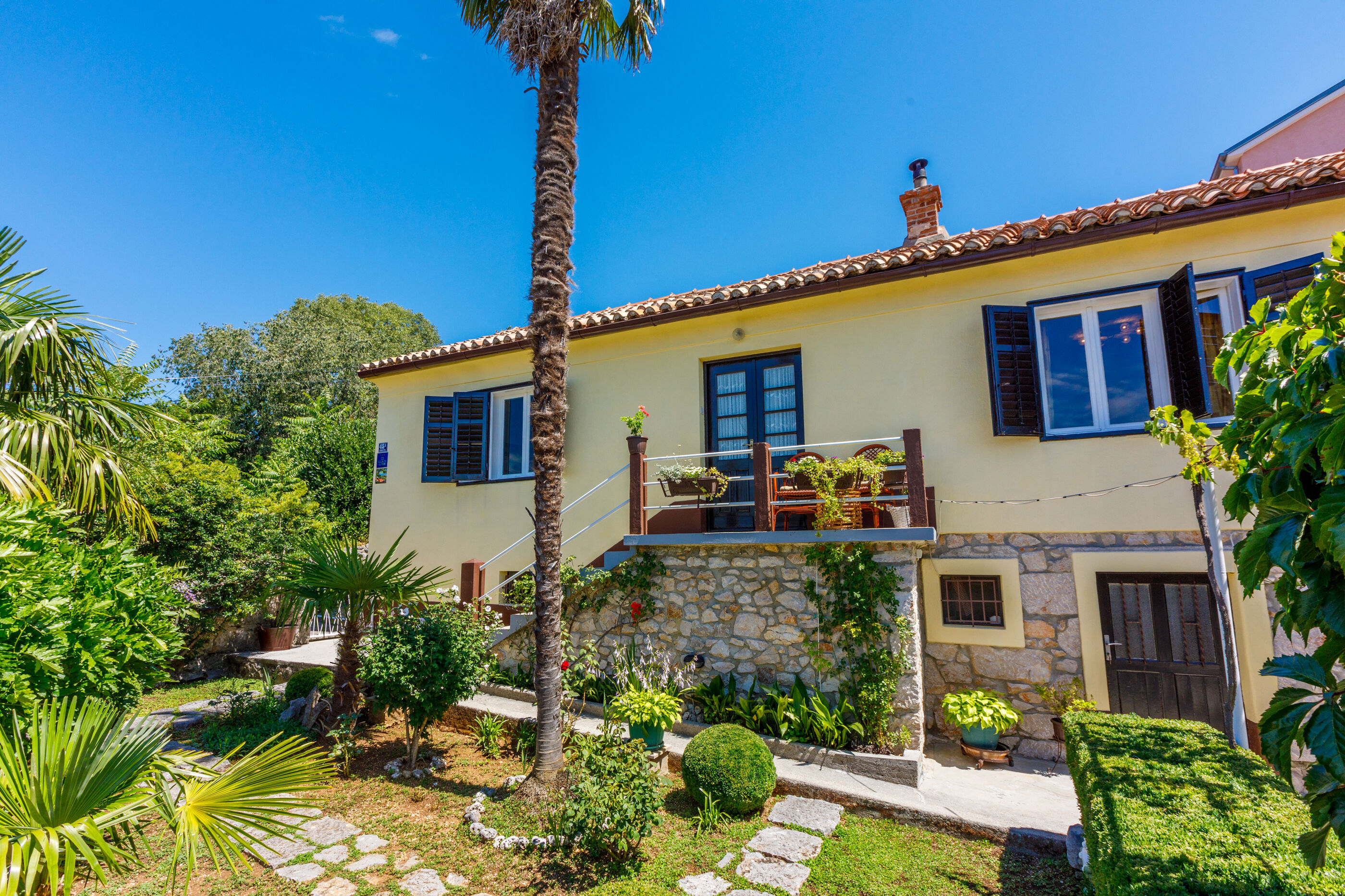 House BILJANA 62536-A1