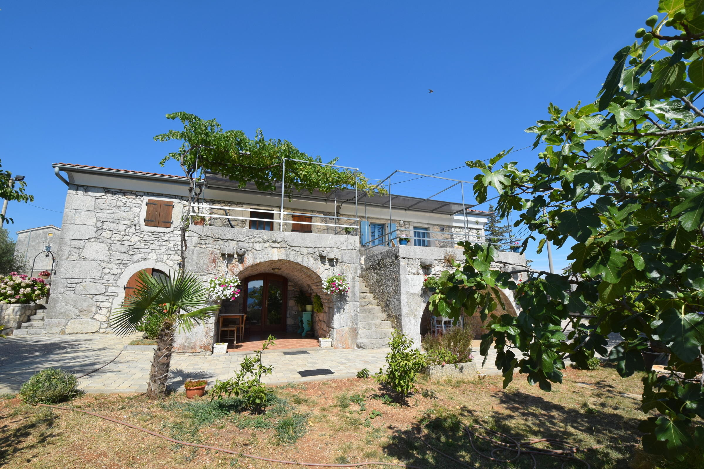 Apartments Depope 62249-A2