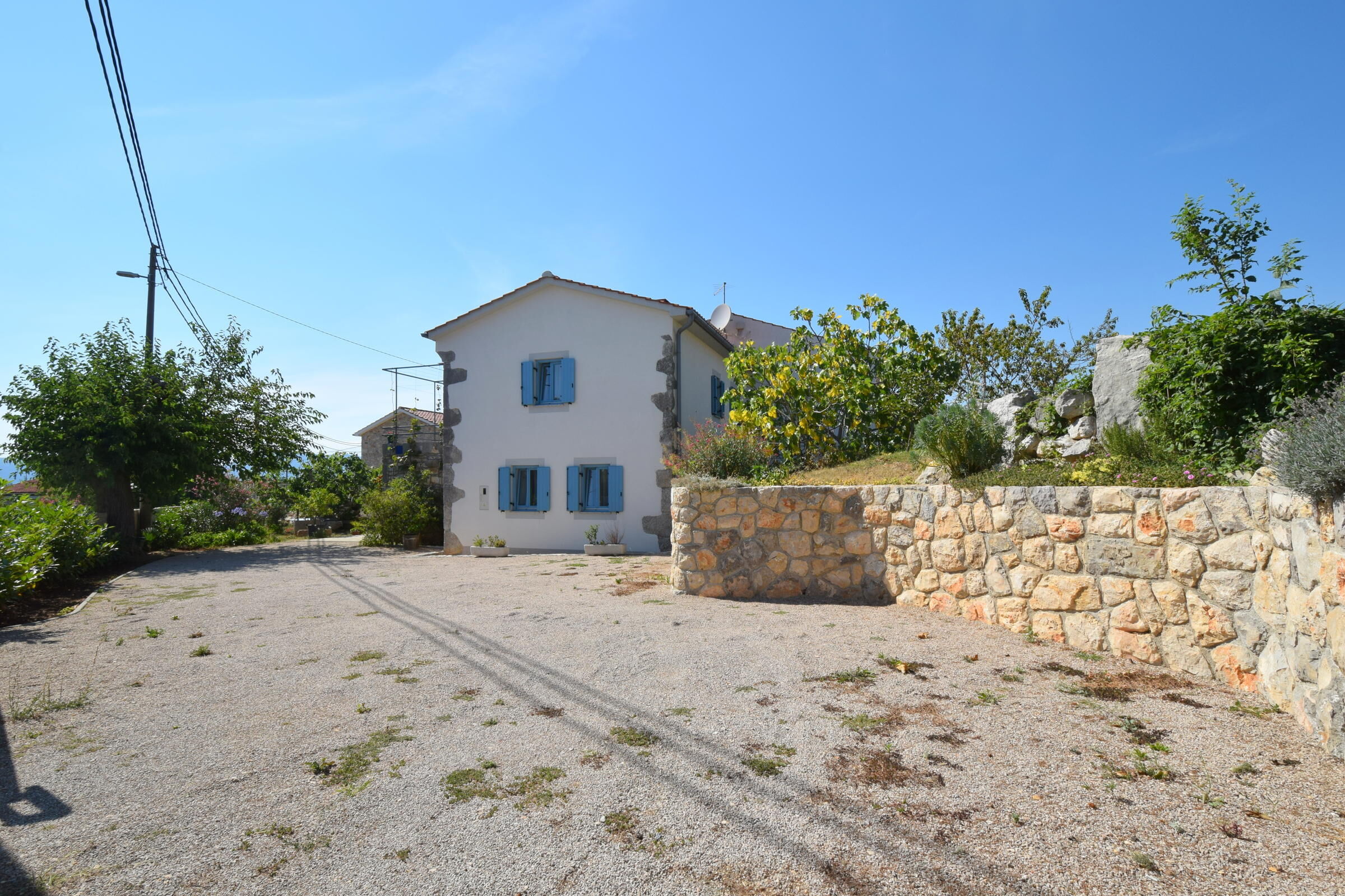 Apartments Depope 62249-A2