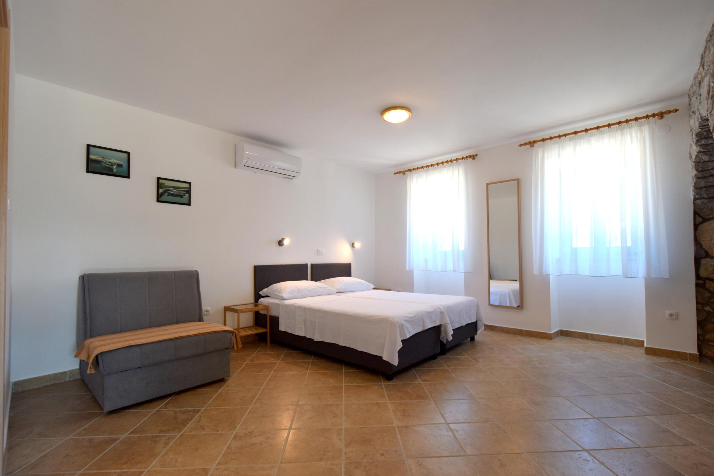 Apartments Depope 62249-A1