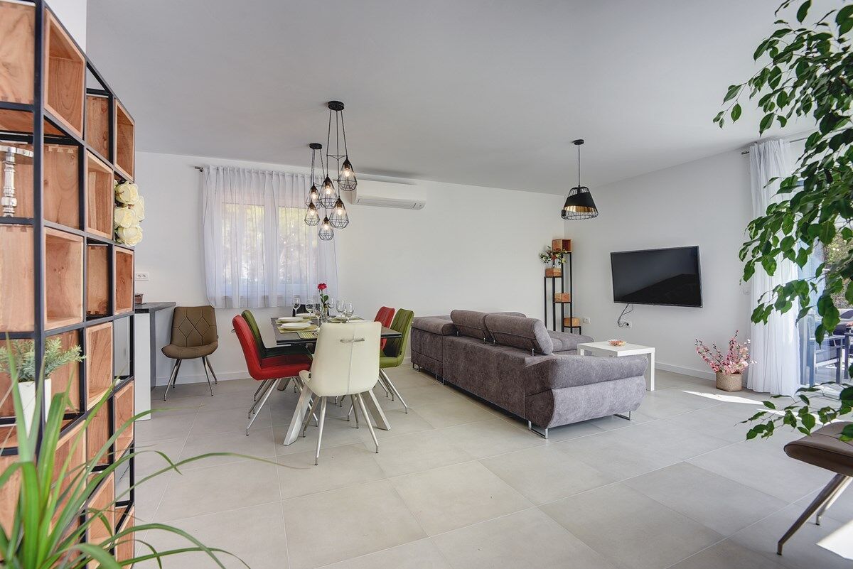 Villa Flavia 74183-K1