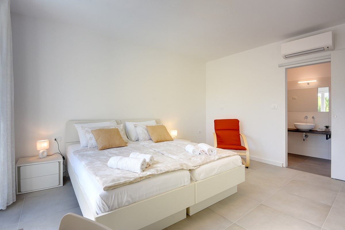 Villa Flavia 74183-K1