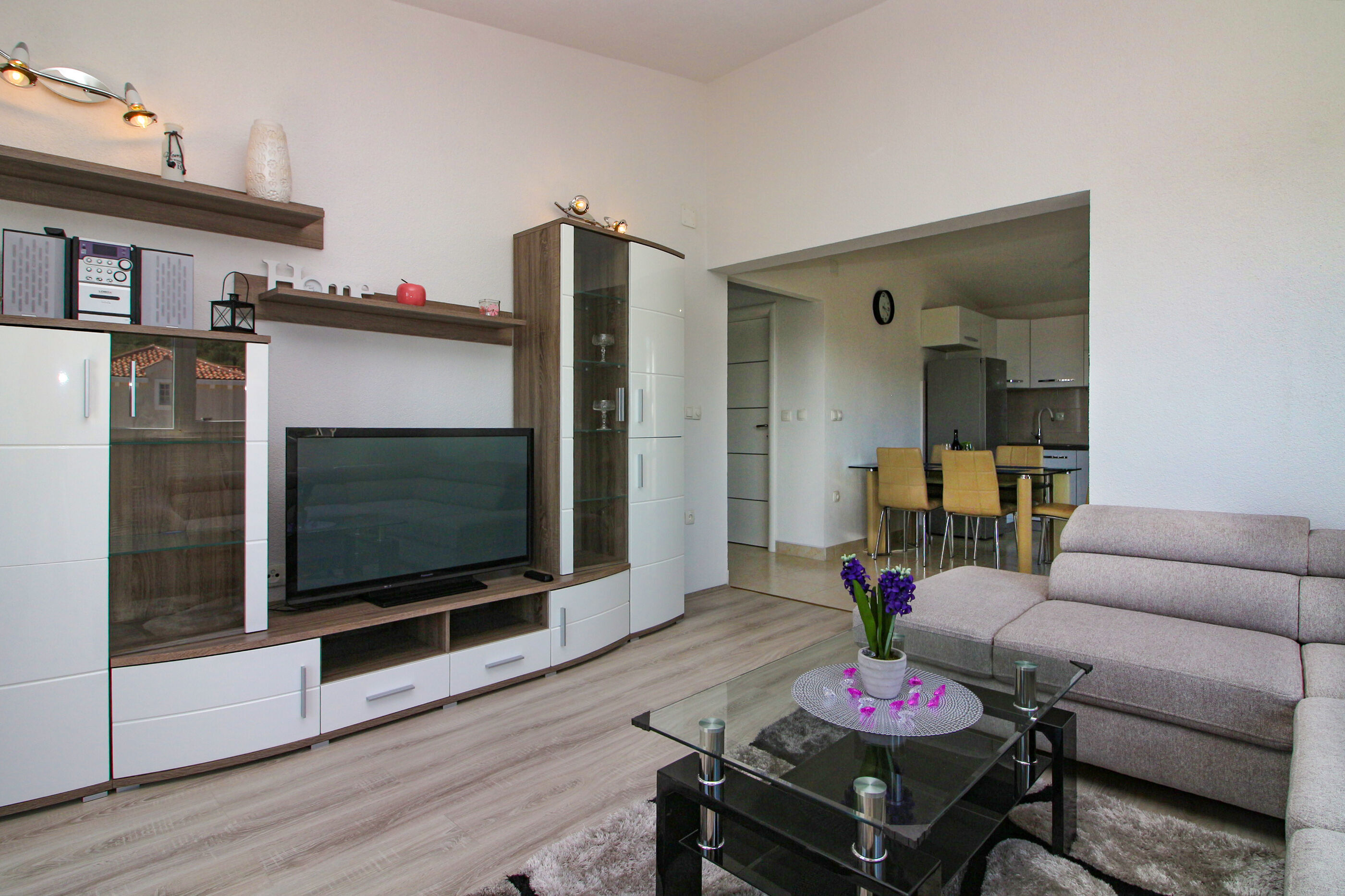 Apartment Conte Cikara 78621-A1