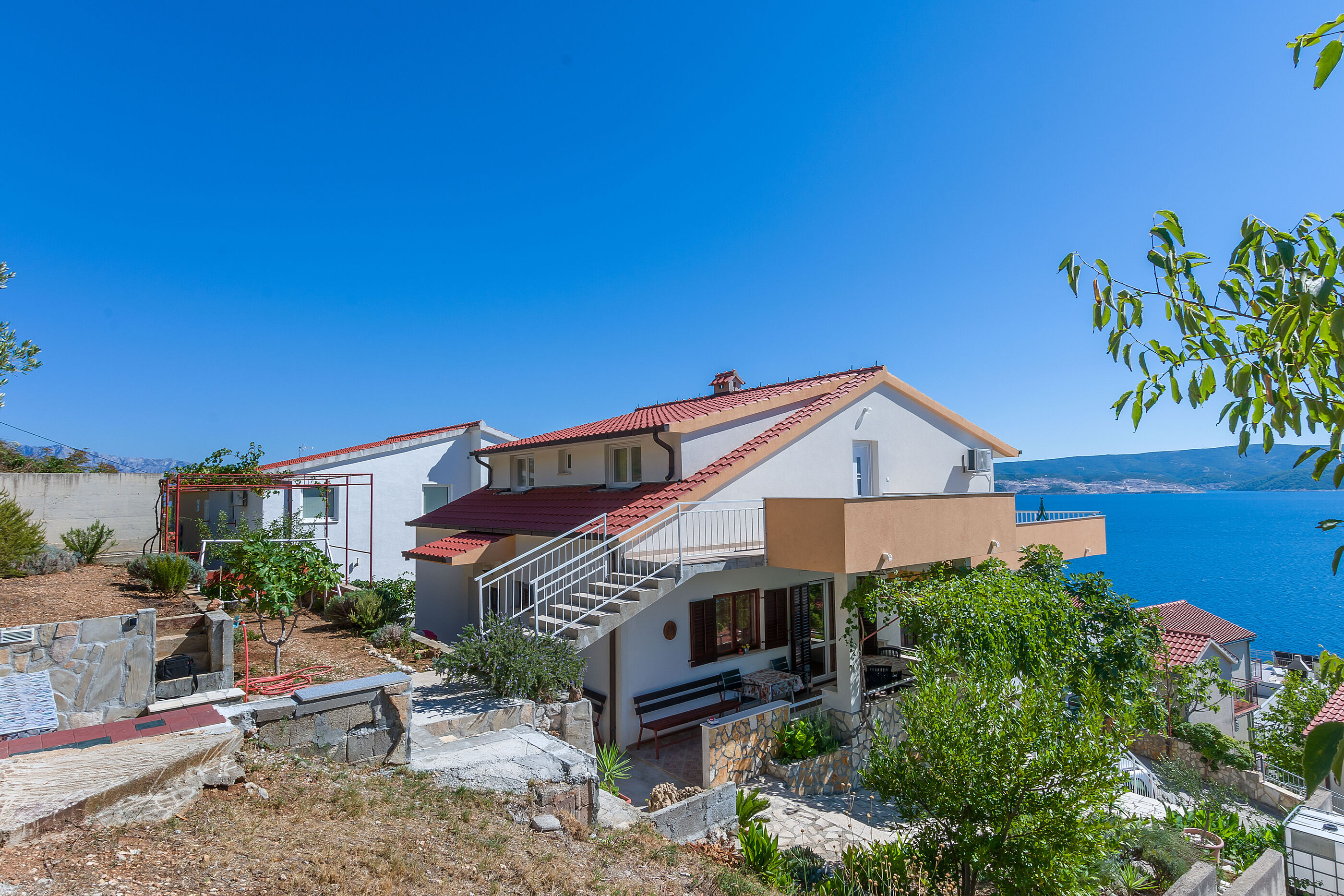 Apartments Dragana 15411-A1