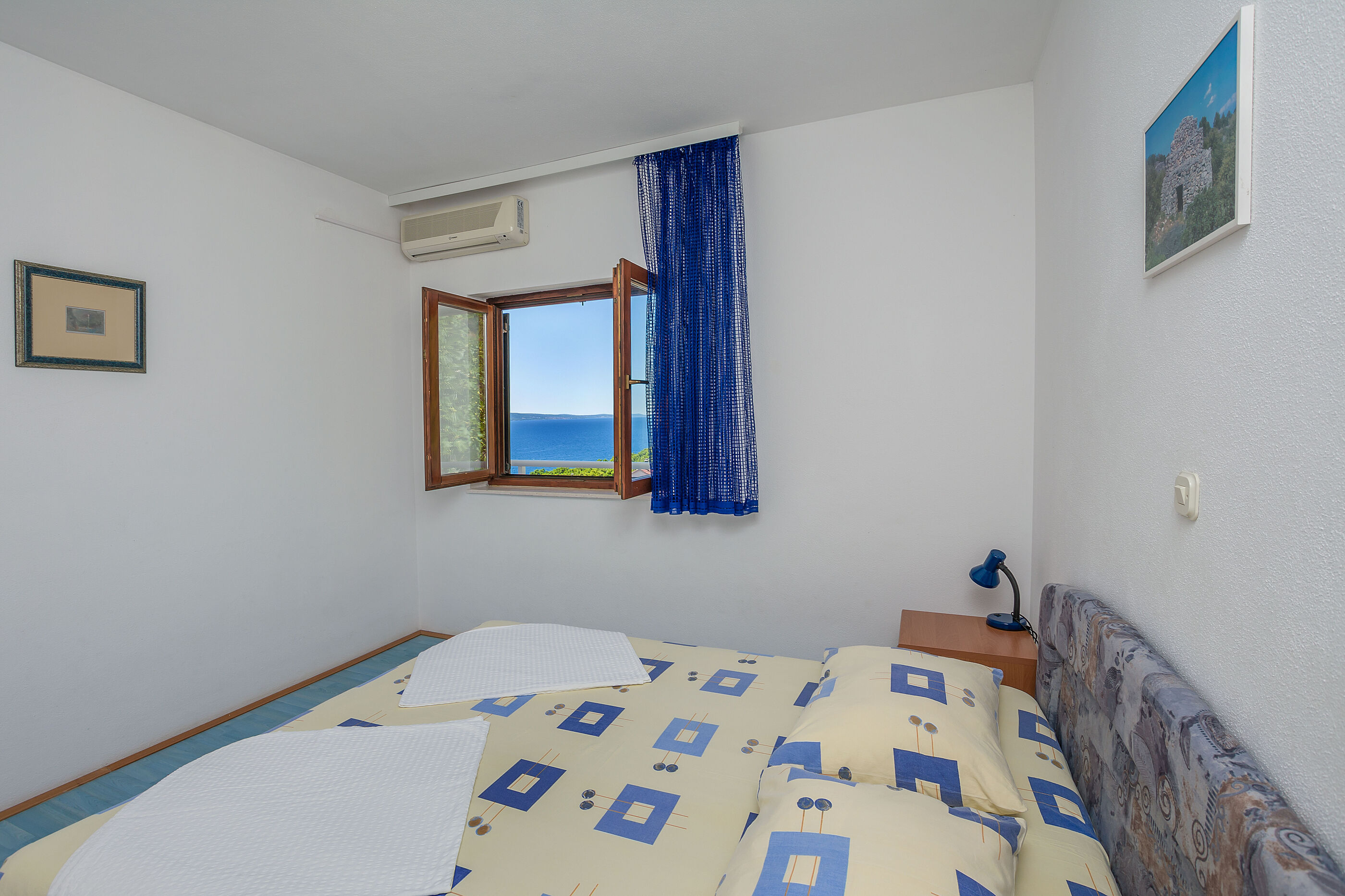Apartments Dragana 15411-A1