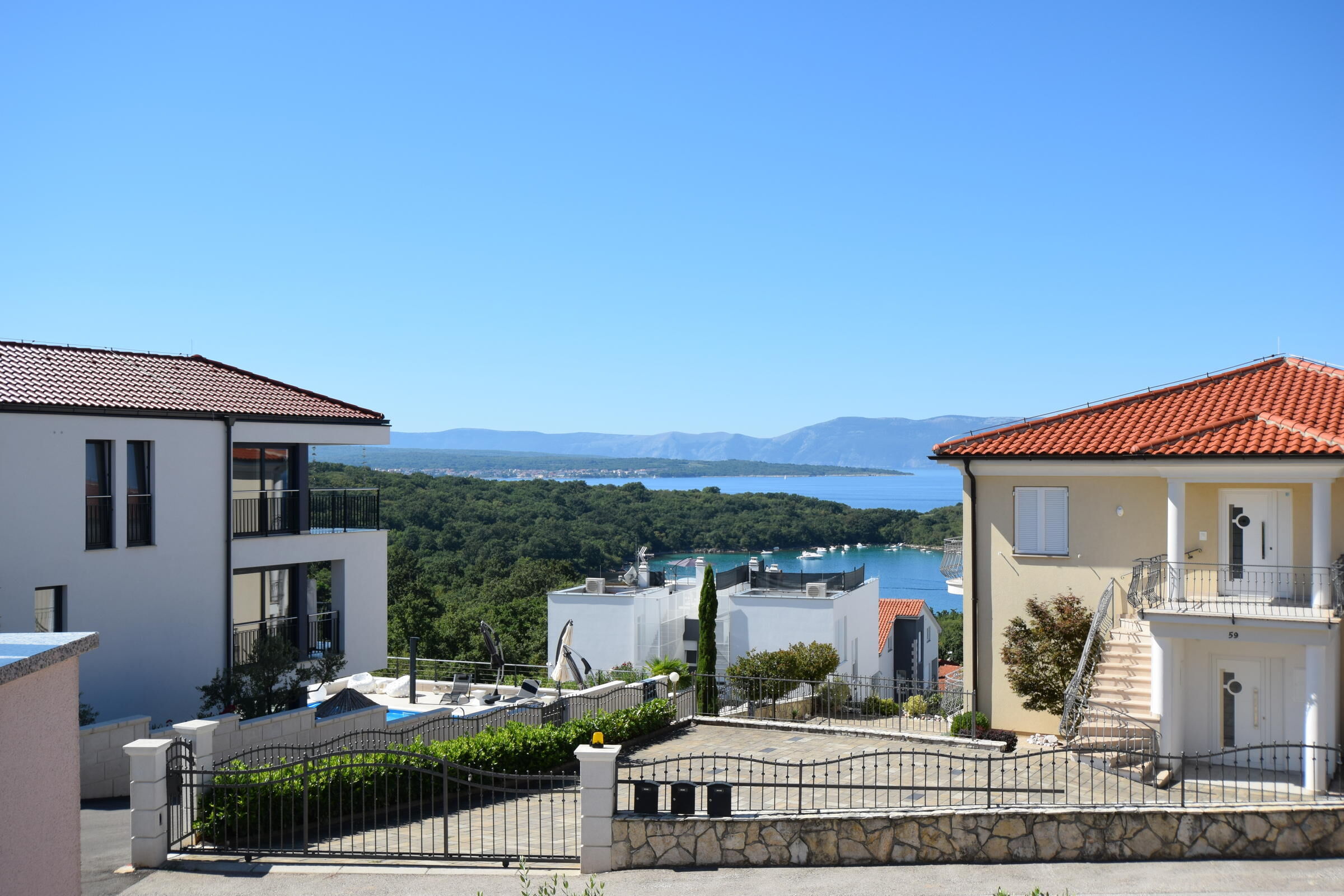 Apartments Marjolovic 62157-A1