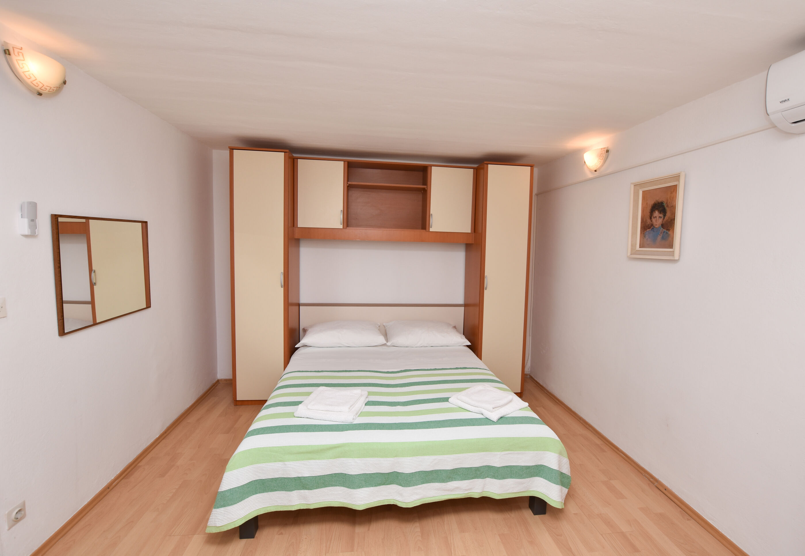 Apartments Zdenka 40474-A1