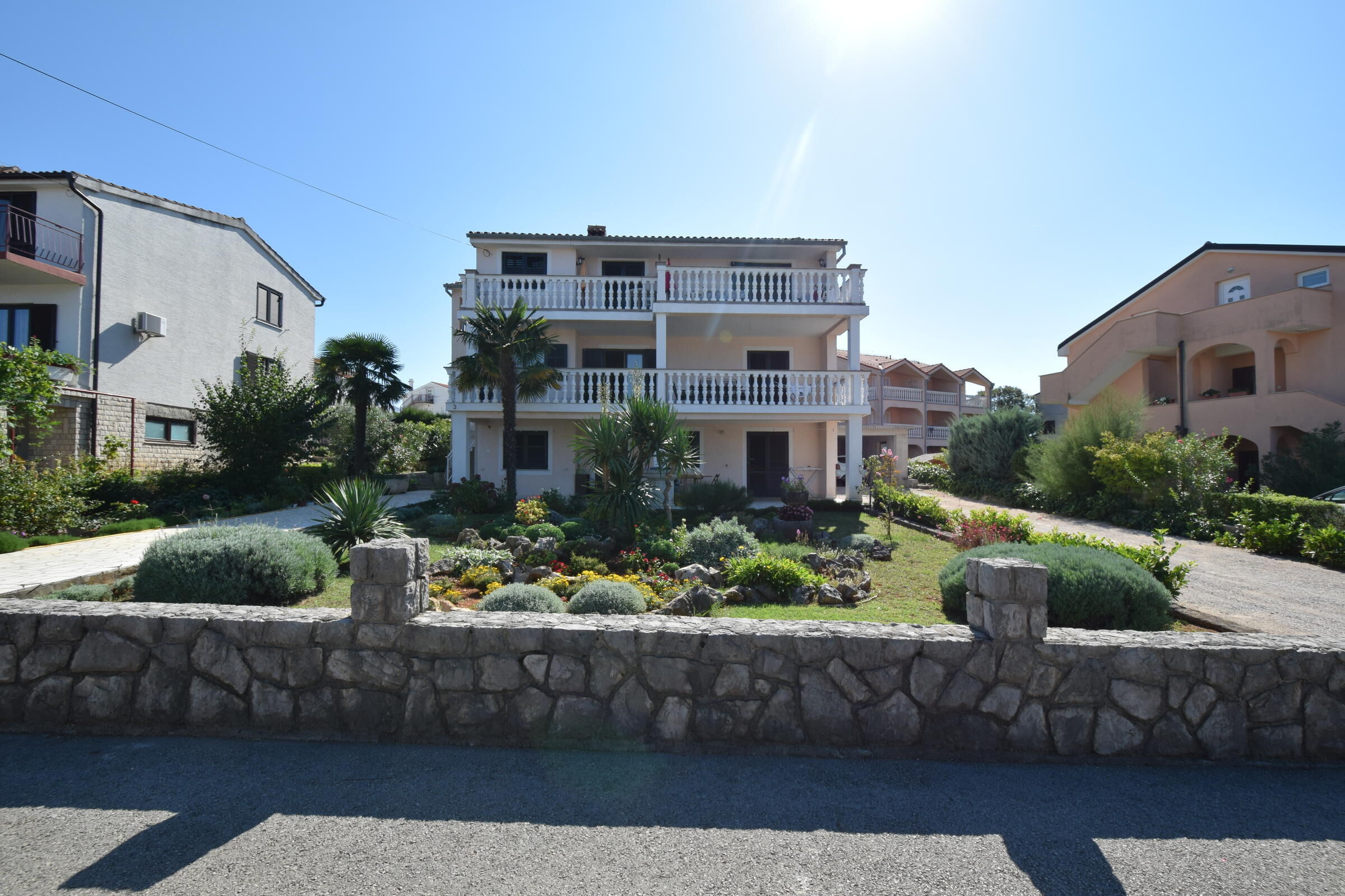 Apartments Marinela 62232-A2