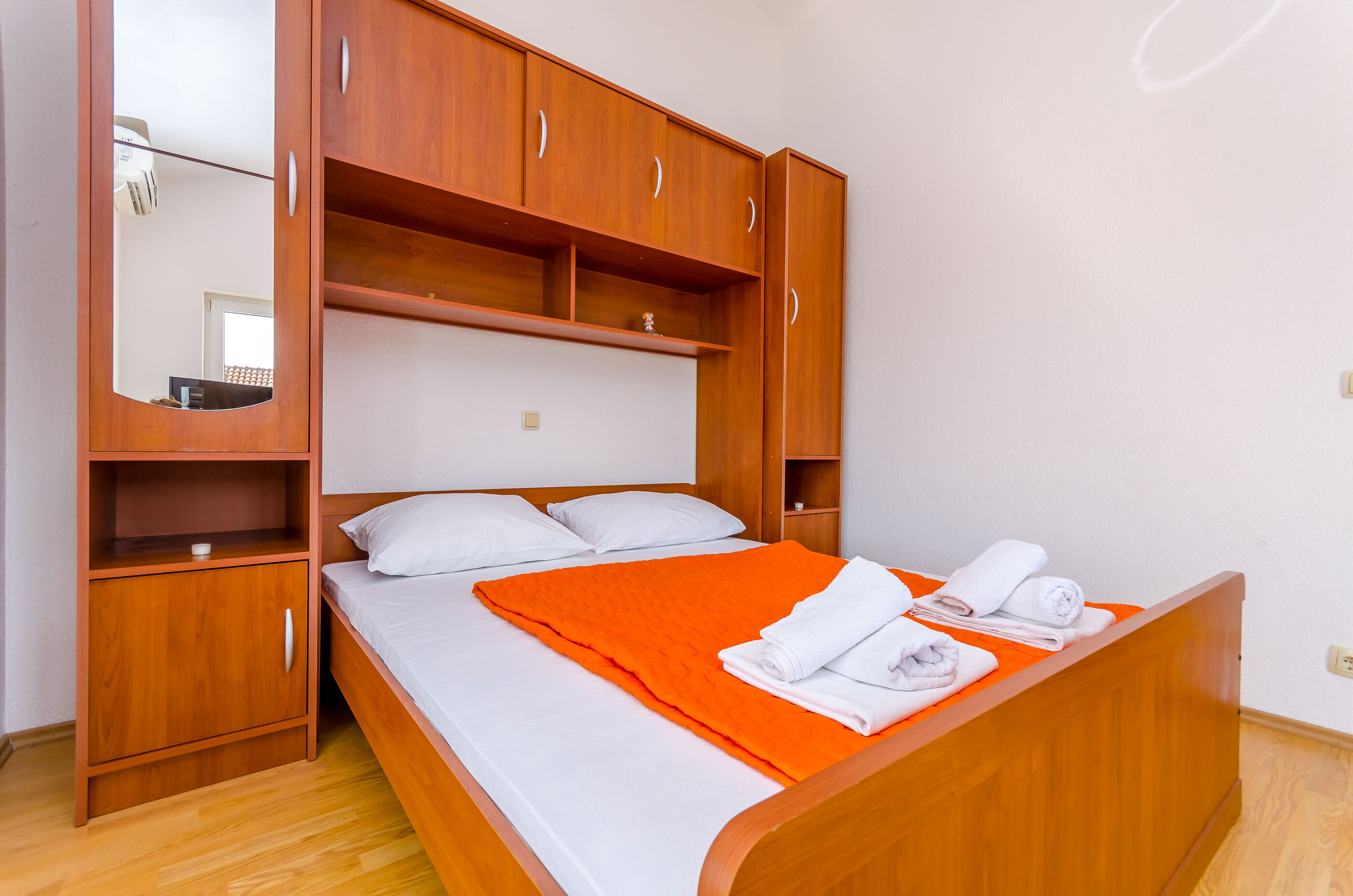 Apartments Tily 78561-A3