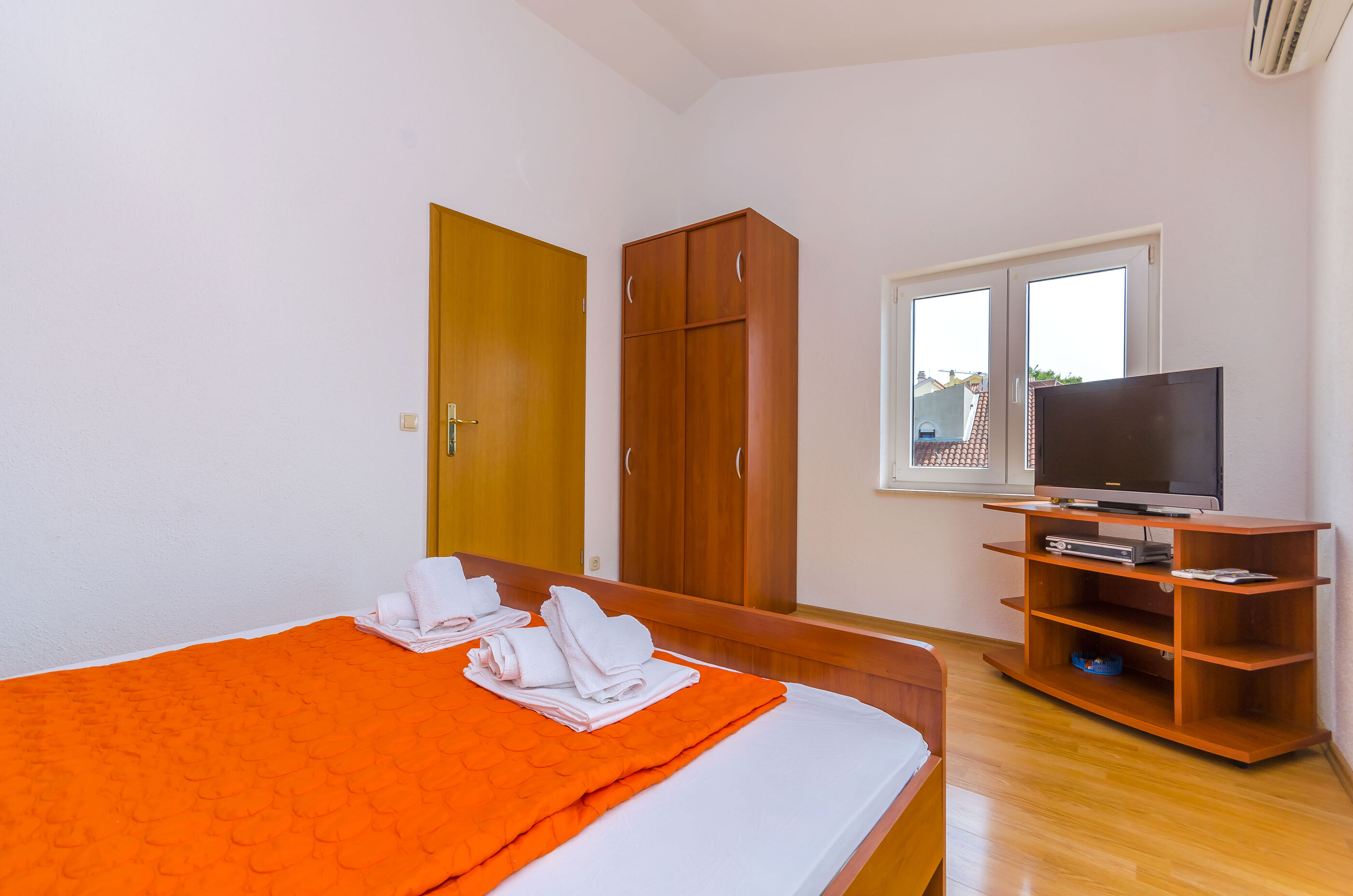 Apartments Tily 78561-A3