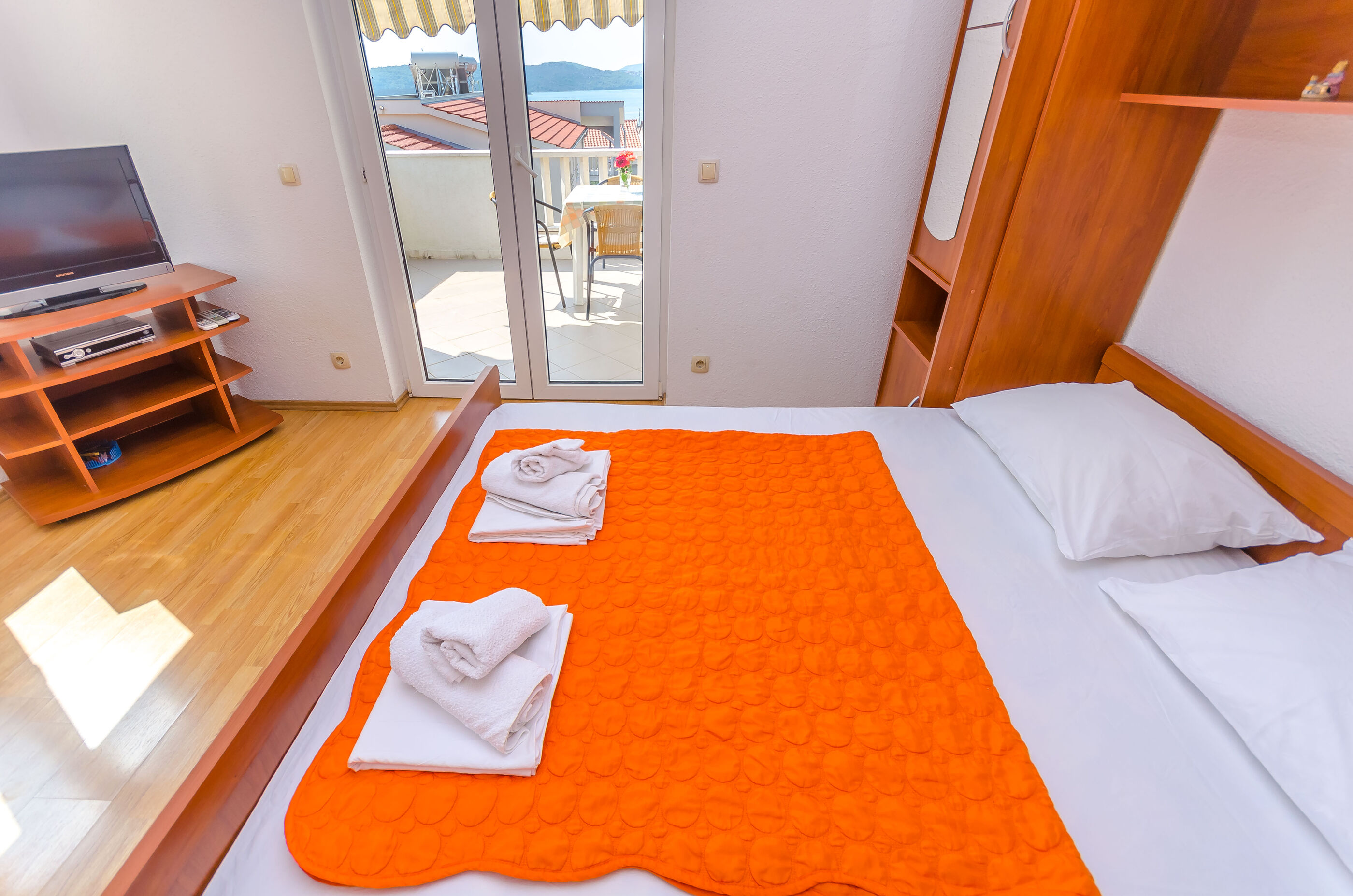 Apartments Tily 78561-A3