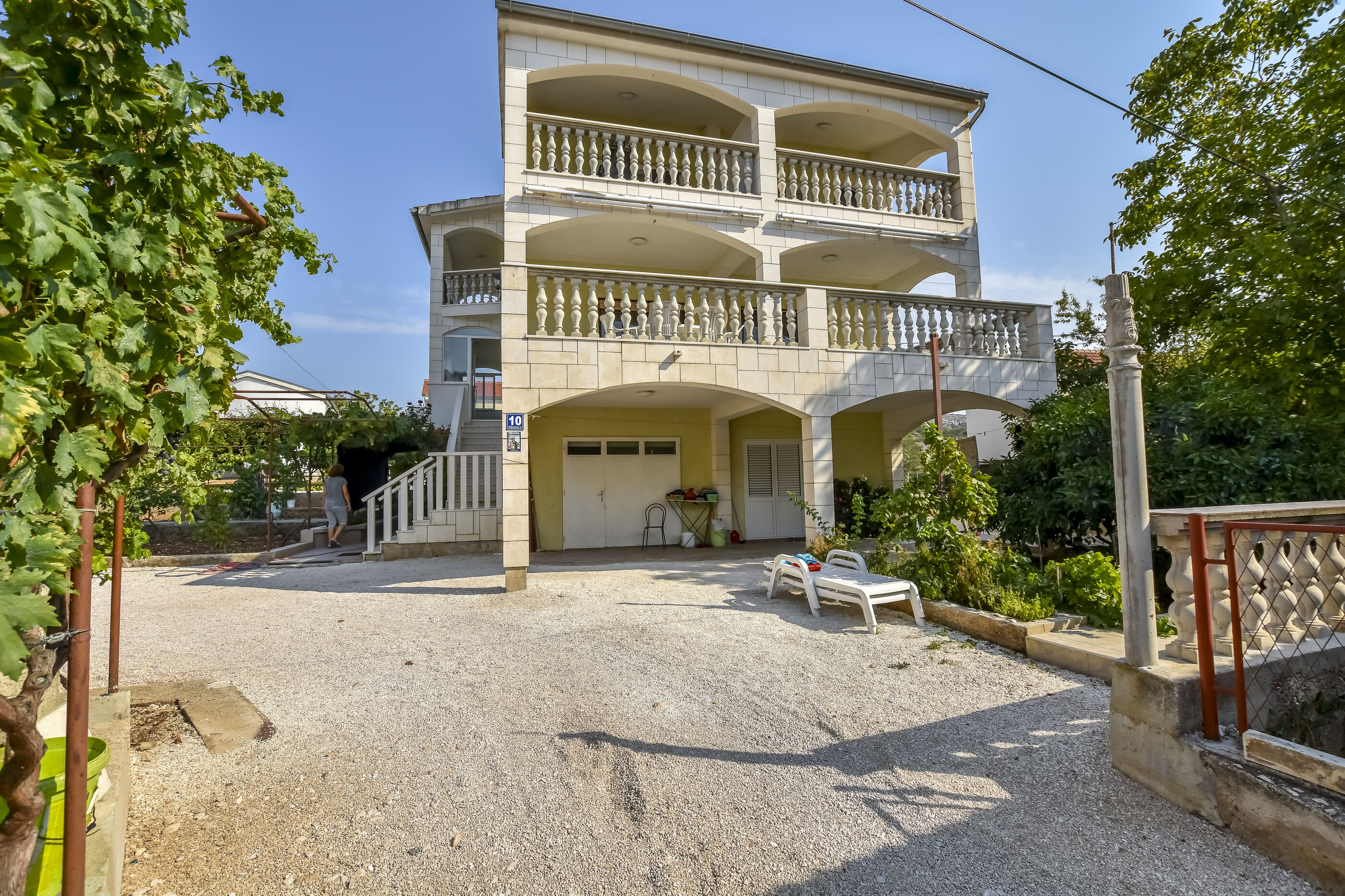 Apartments JureG 76171-A3