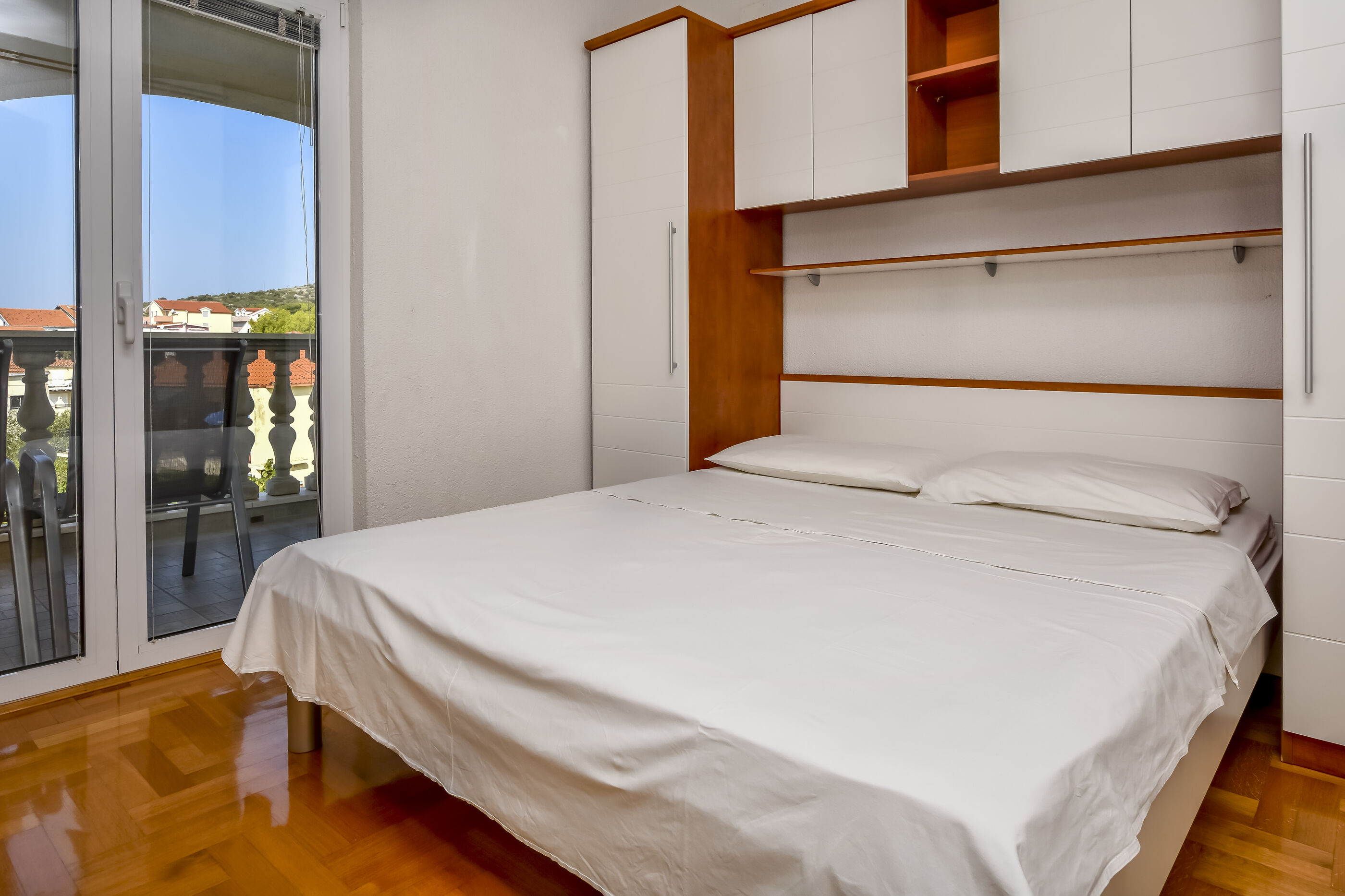 Apartments JureG 76171-A2