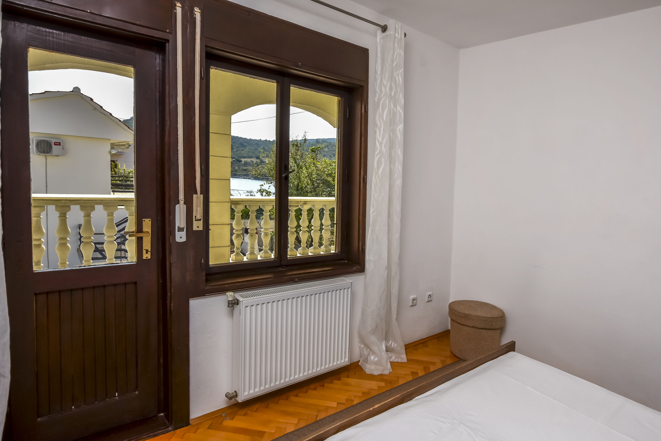Apartments JureG 76171-A1