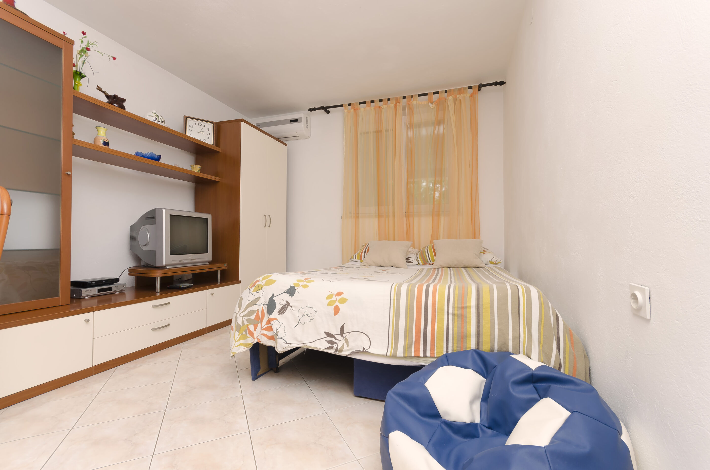 Apartments Mila II 67781-A1