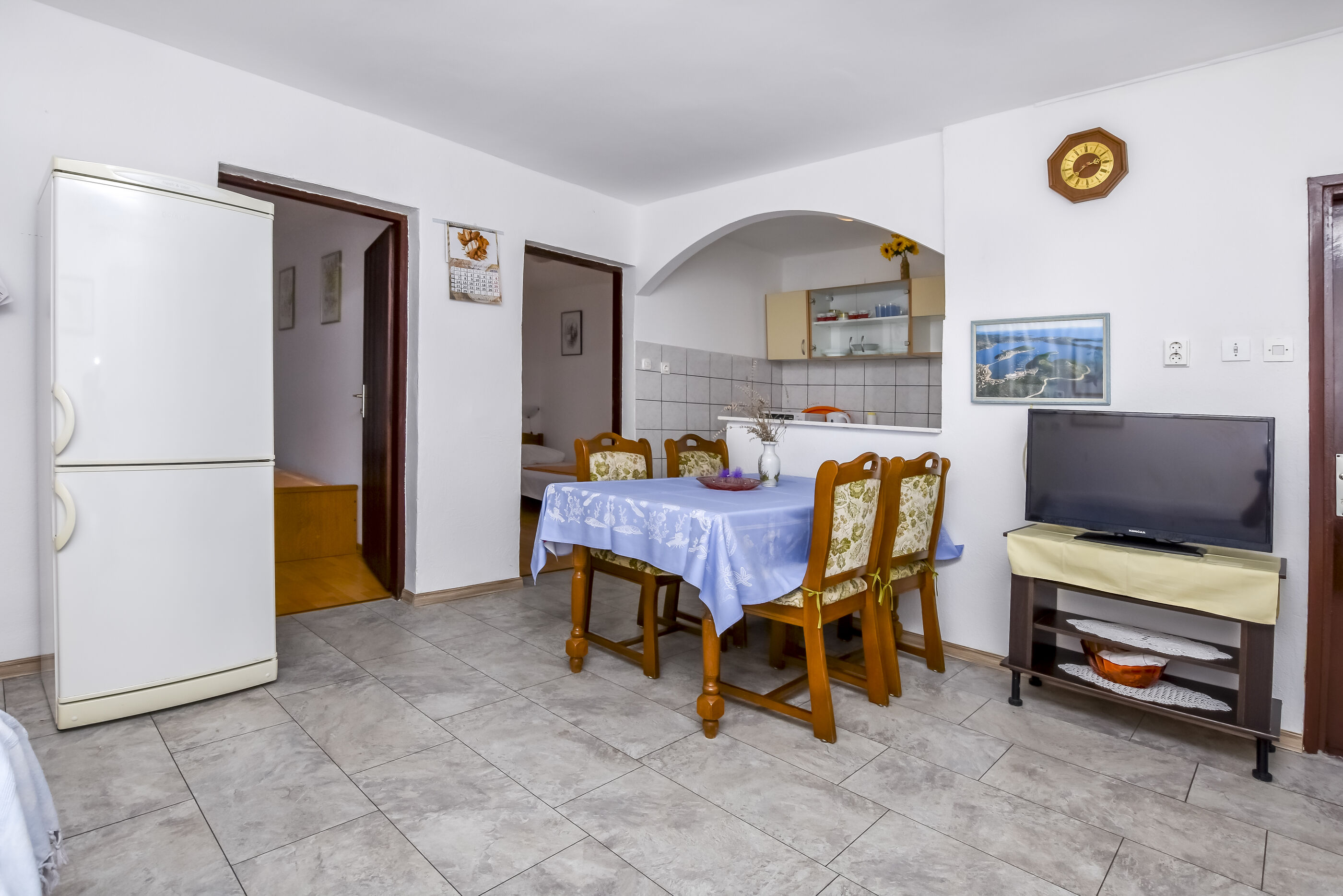 Apartments Cvitic 79141-A2