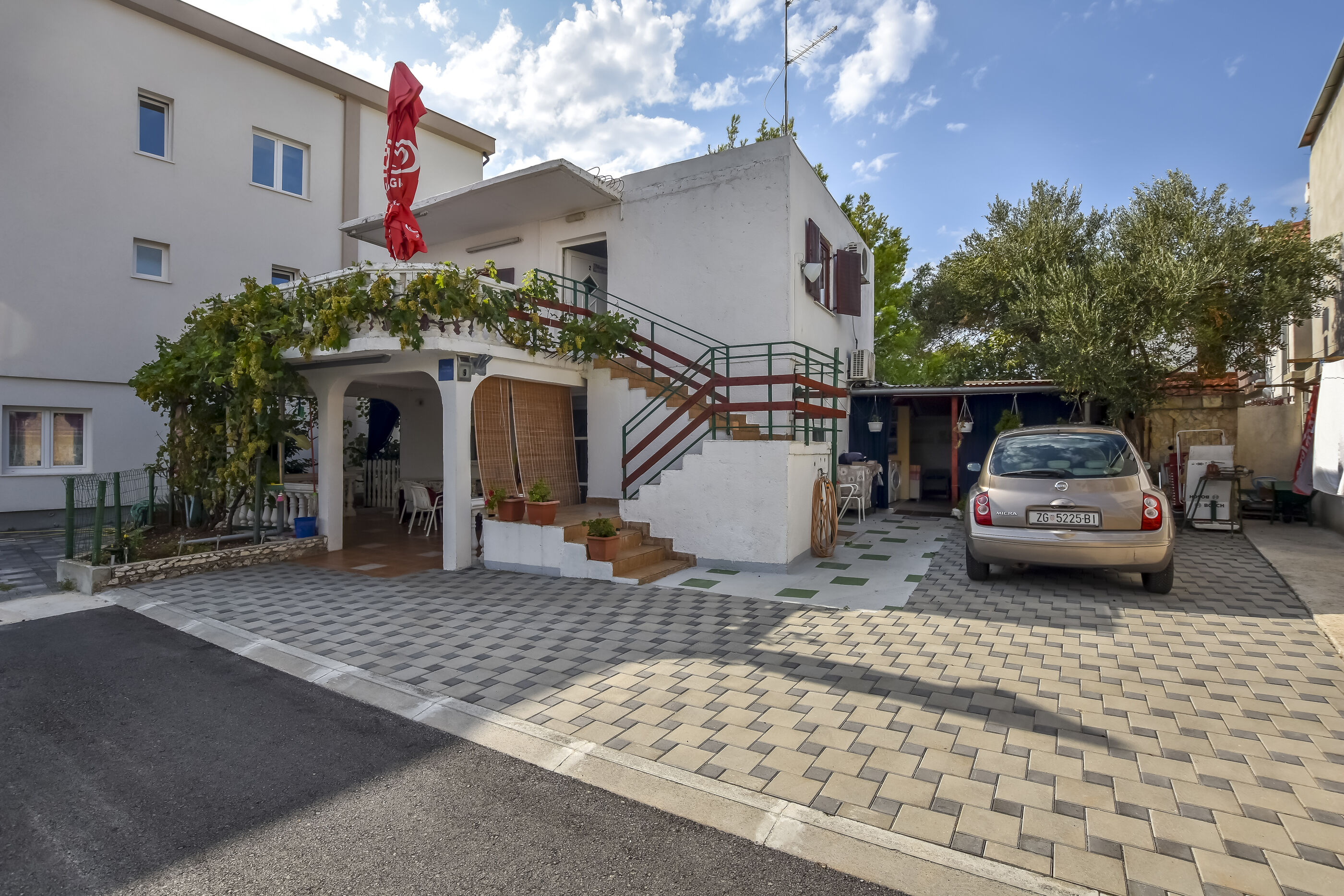 Apartments Cvitic 79141-A2