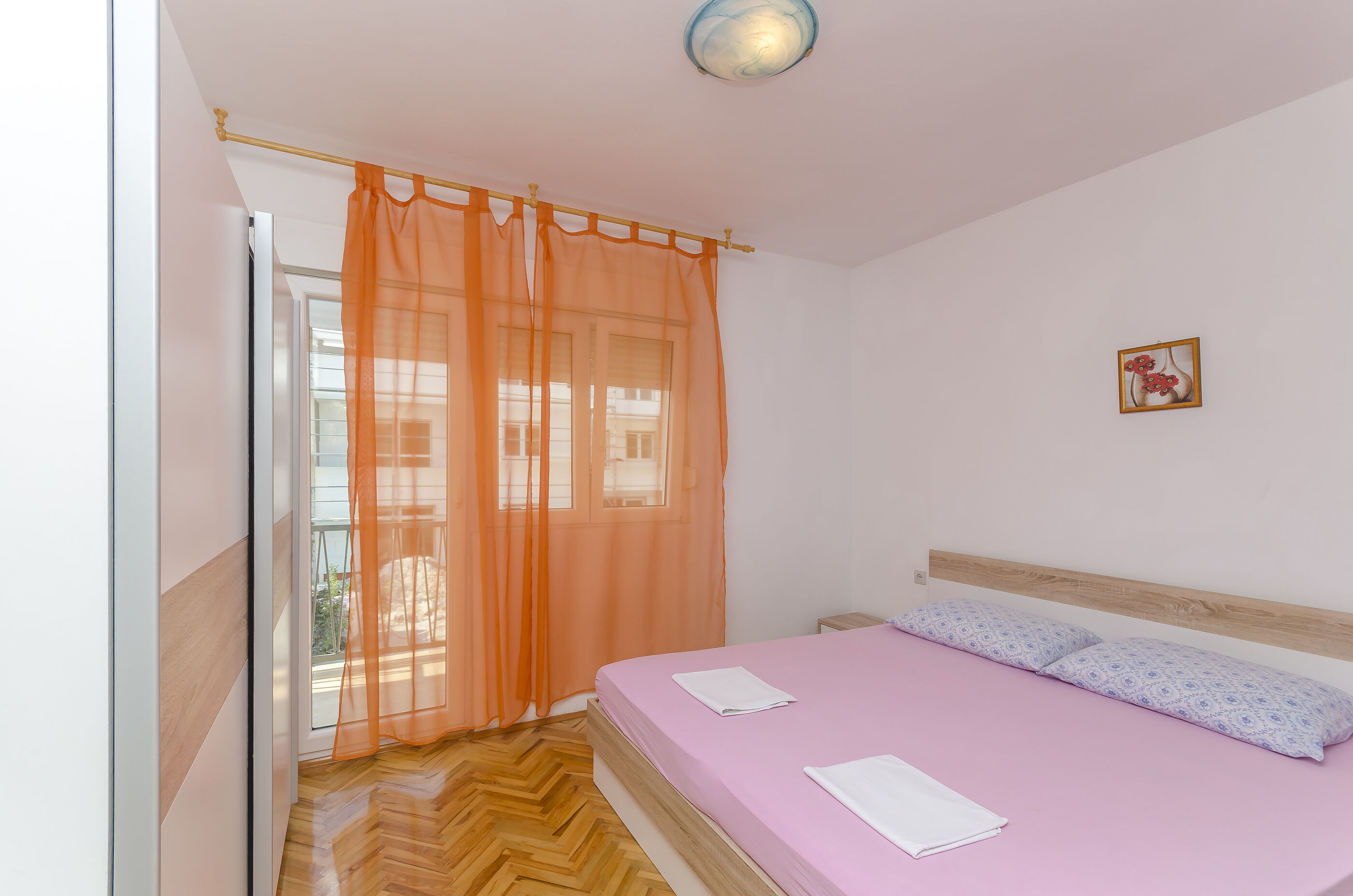 Rooms Mira II 73982-S1