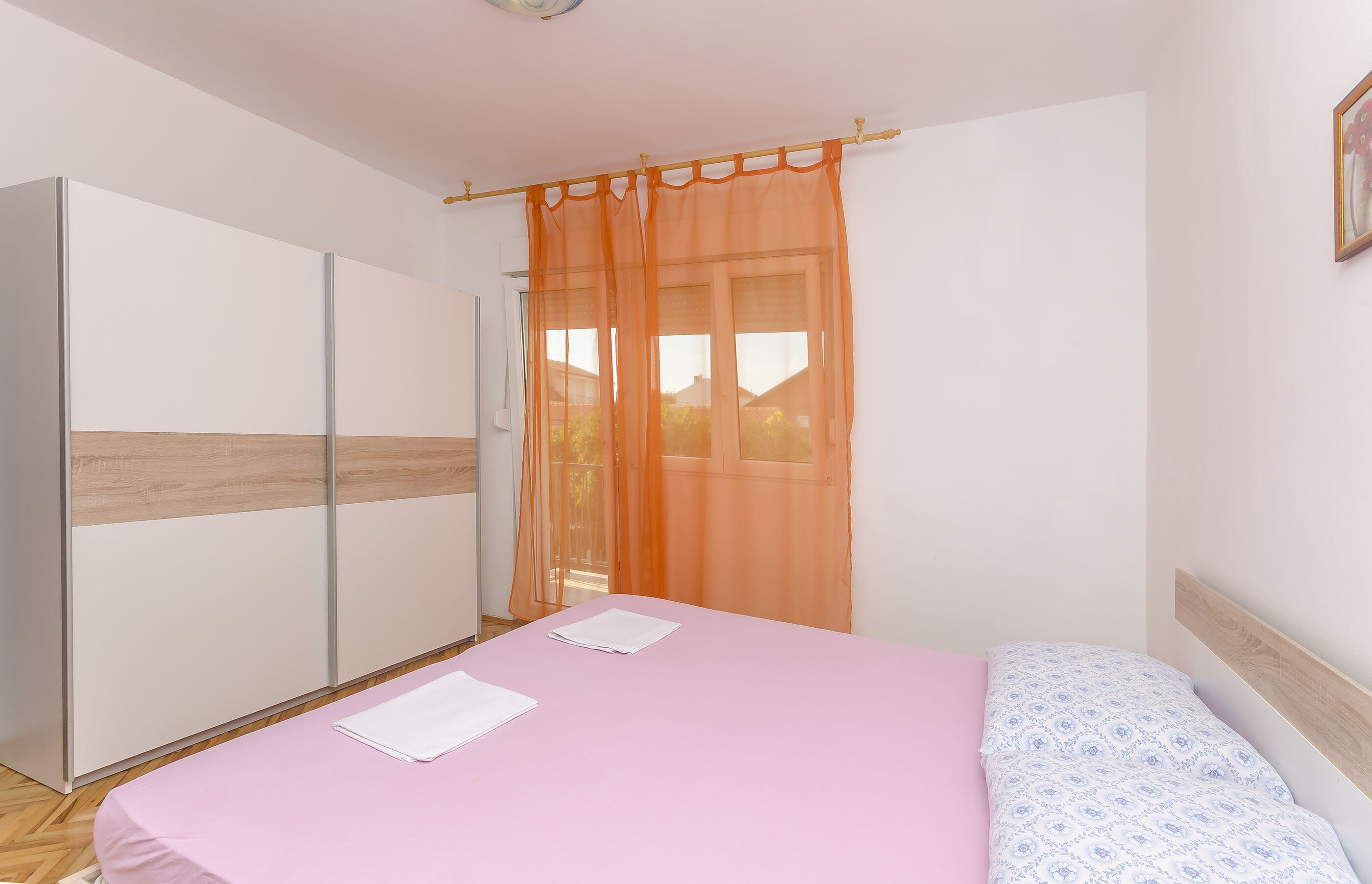 Rooms Mira II 73982-S1