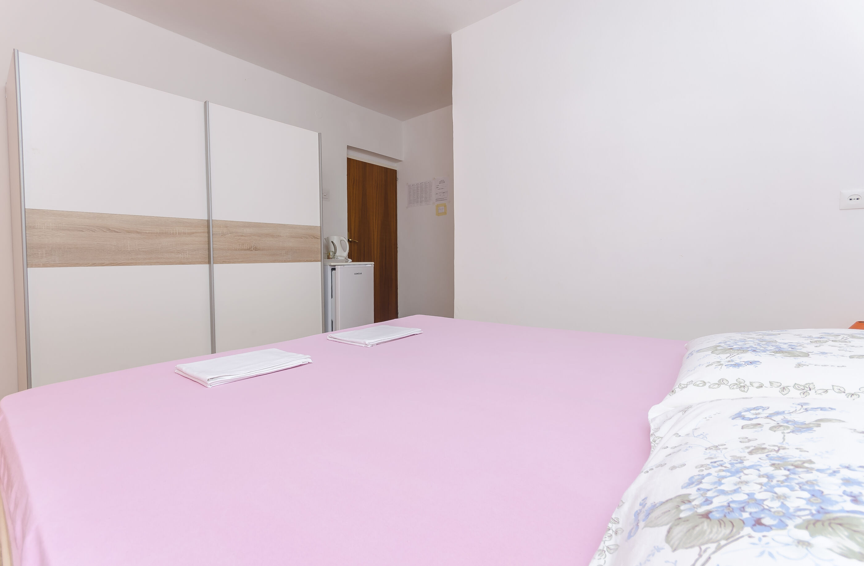 Rooms Mira II 73982-S2