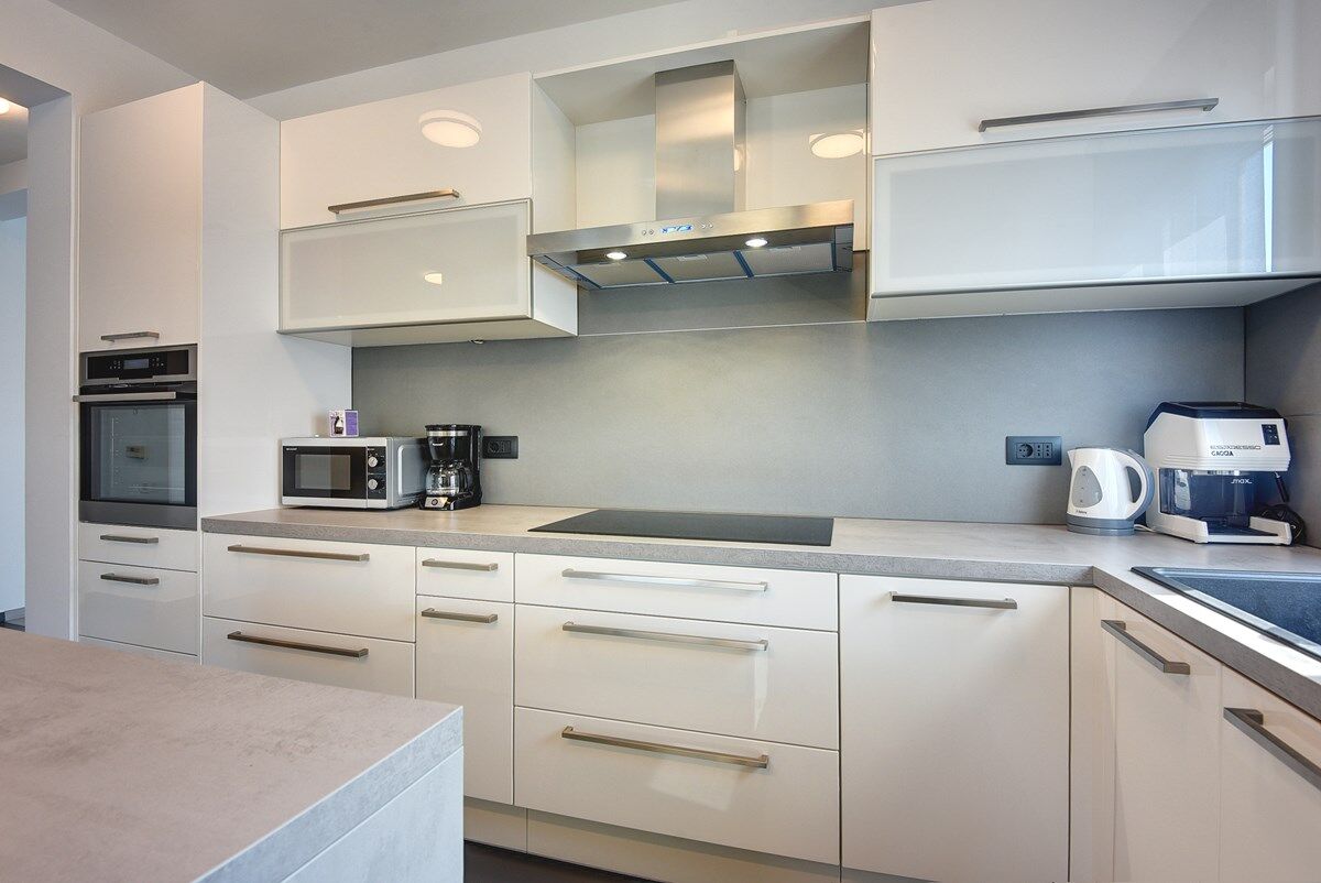 Villa Grande T&D 74185-K1