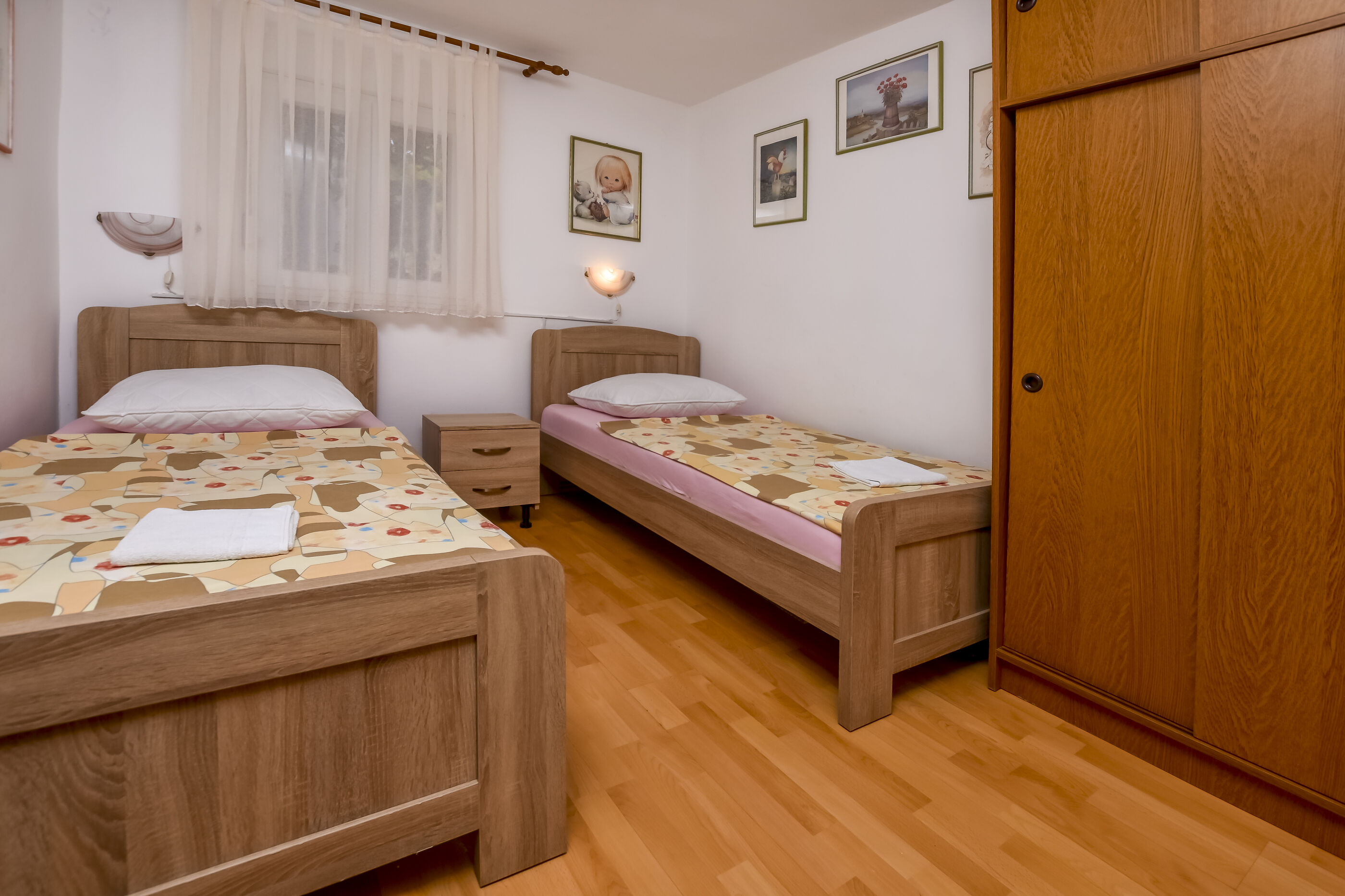 Apartments Cvitic 79141-A1