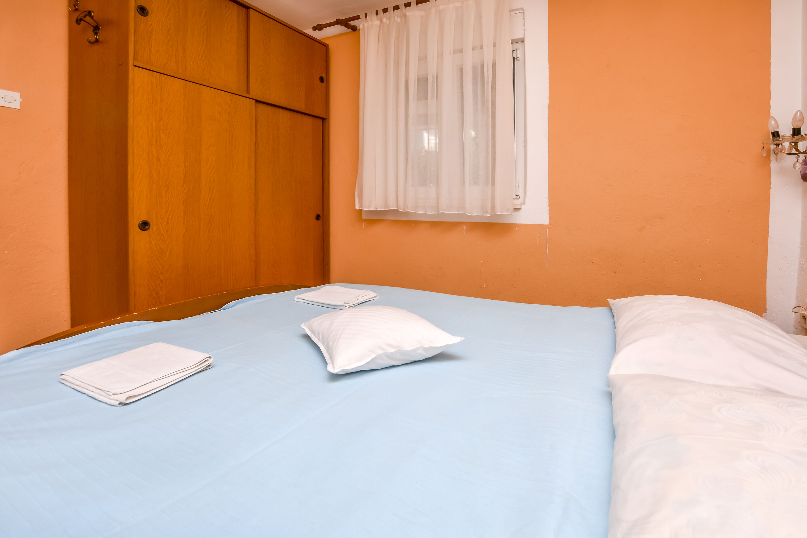 Apartments Cvitic 79141-A1