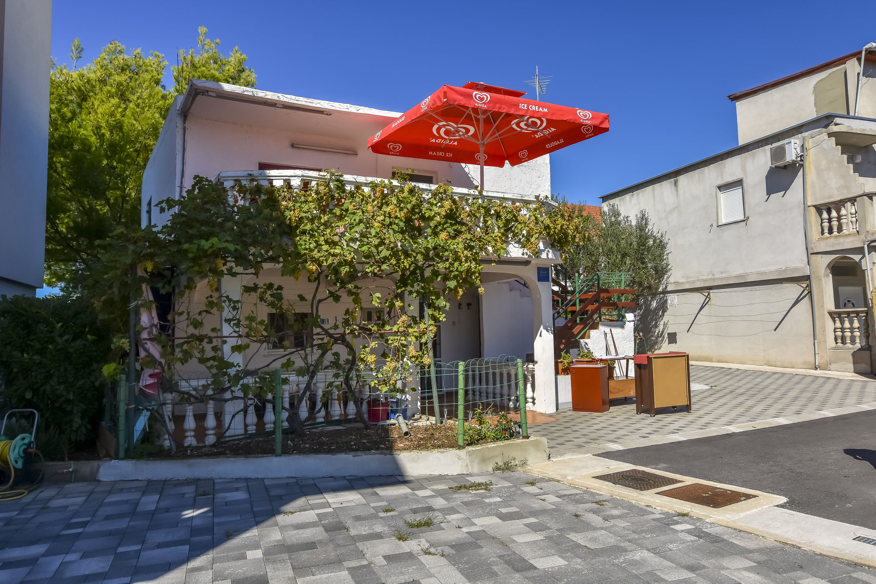 Apartments Cvitic 79141-A2