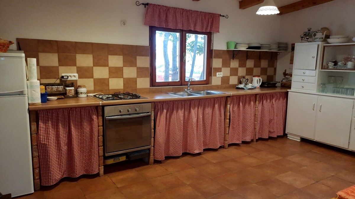 House Ivonne 73714-A2