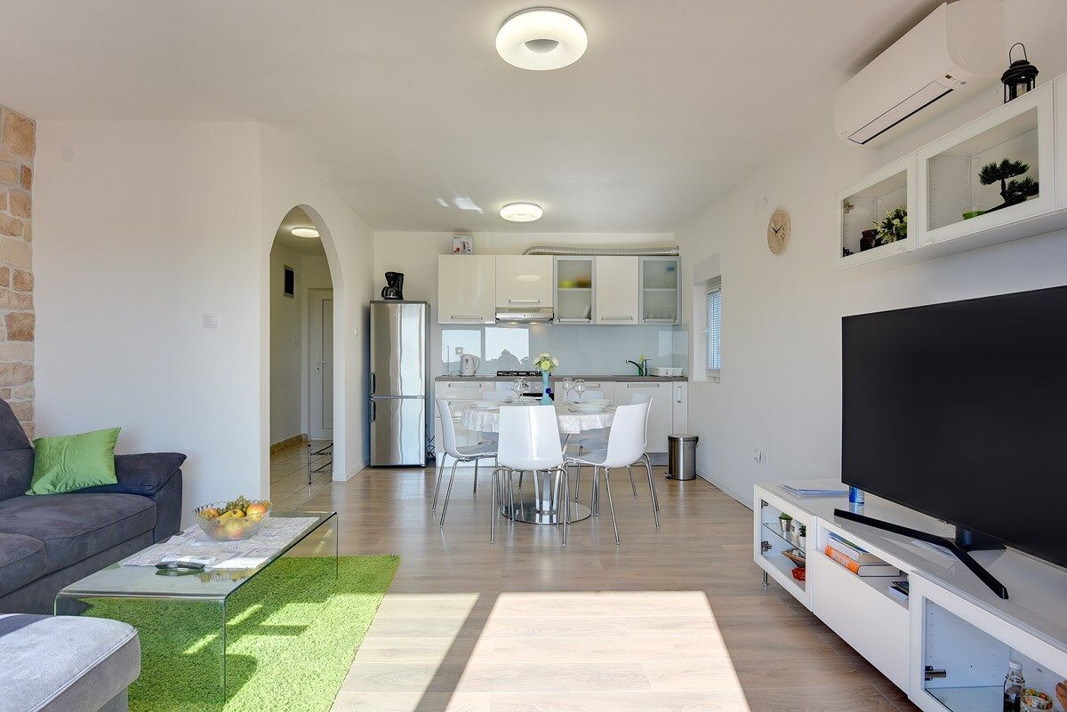 Casa Zajec 16094-A1