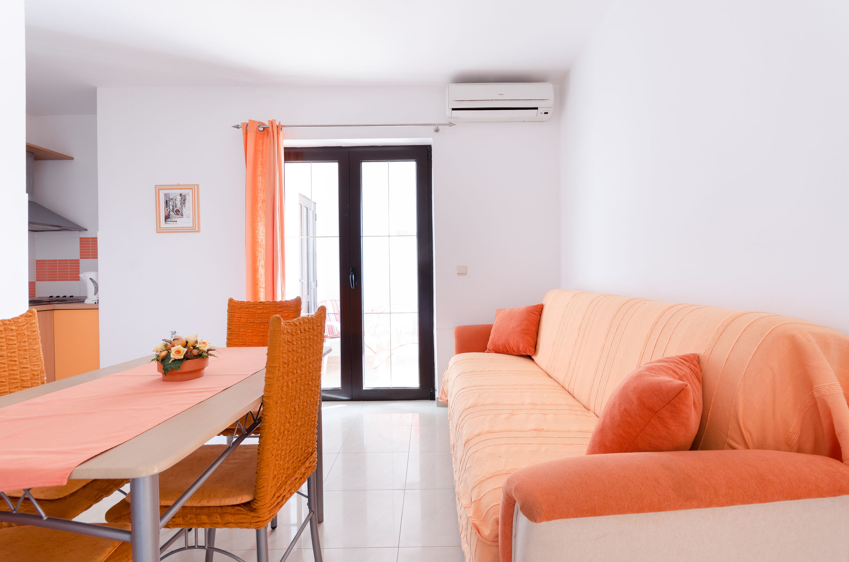 Apartments Helena 86681-A2