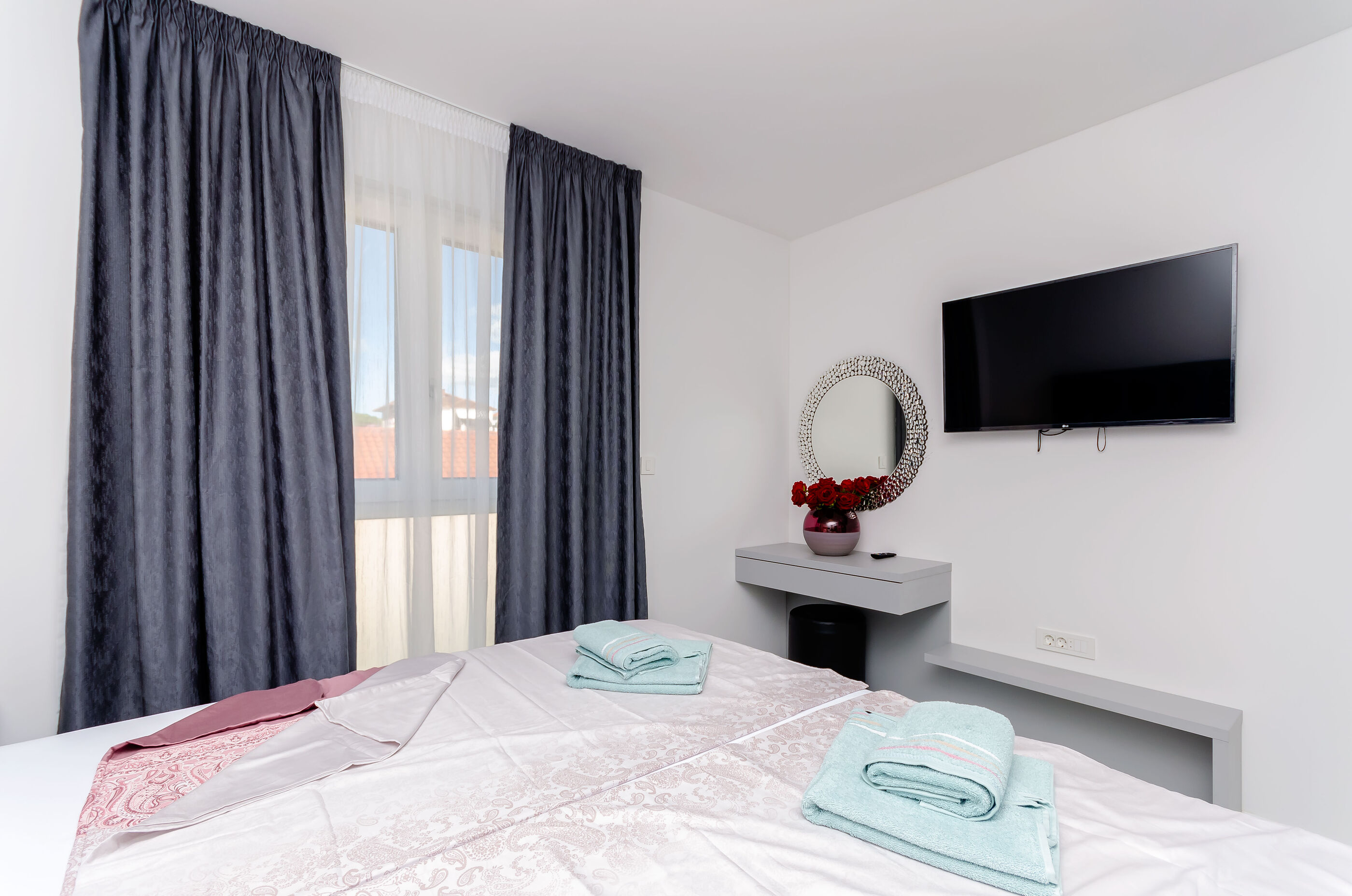 Apartments Crystal Luxury 79251-A1