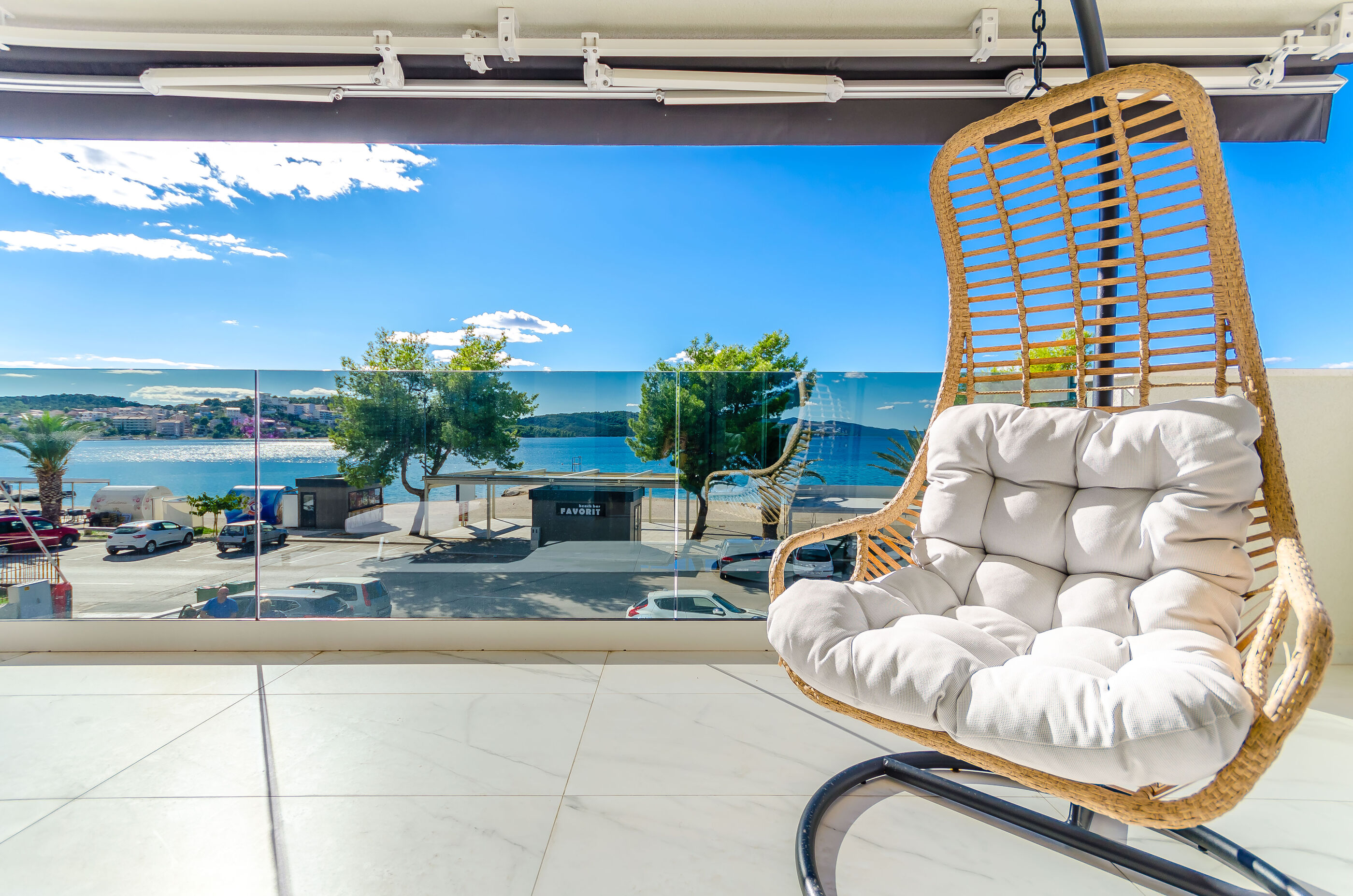 Apartments Crystal Luxury 79251-A1
