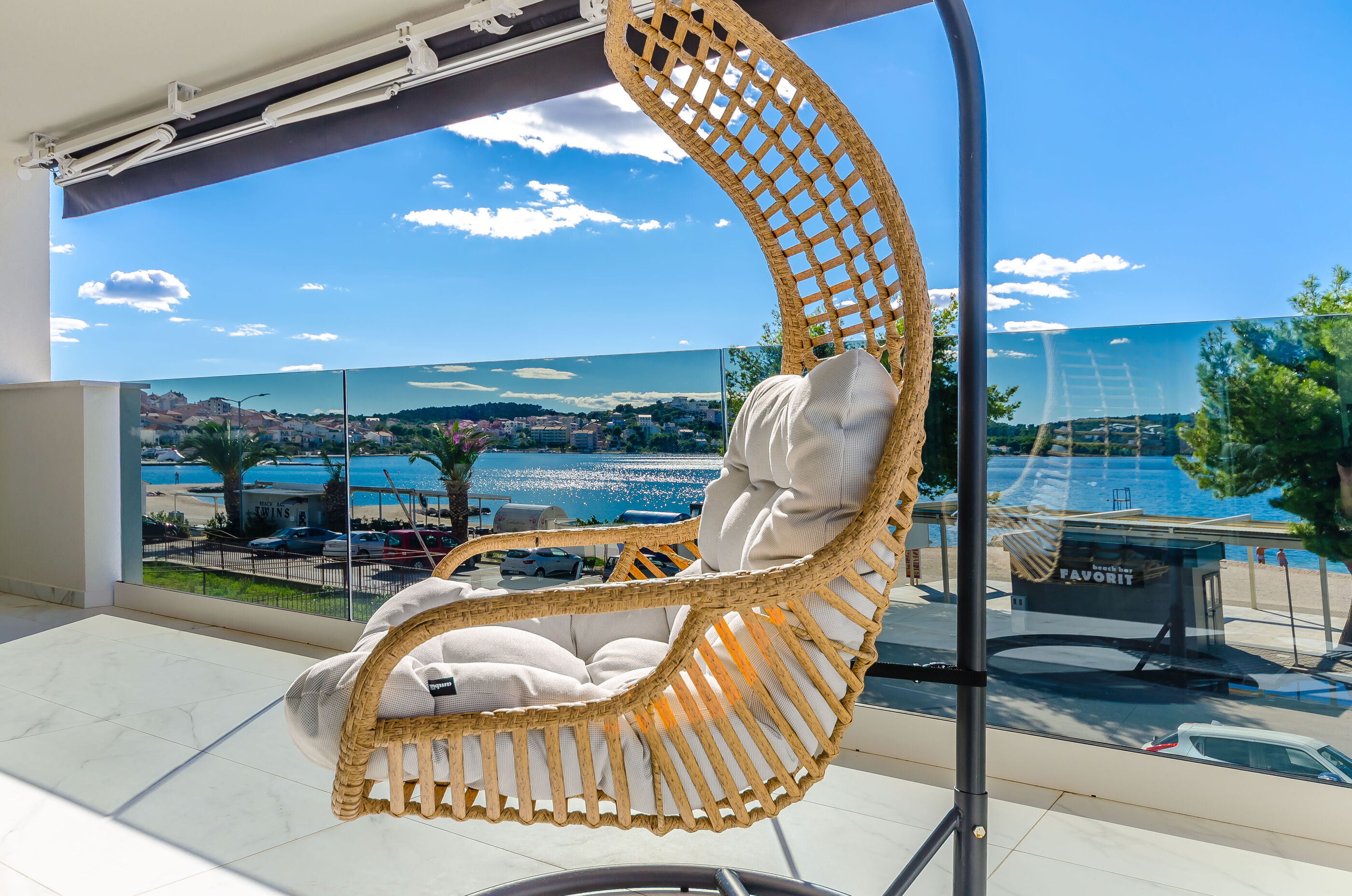 Apartments Crystal Luxury 79251-A1