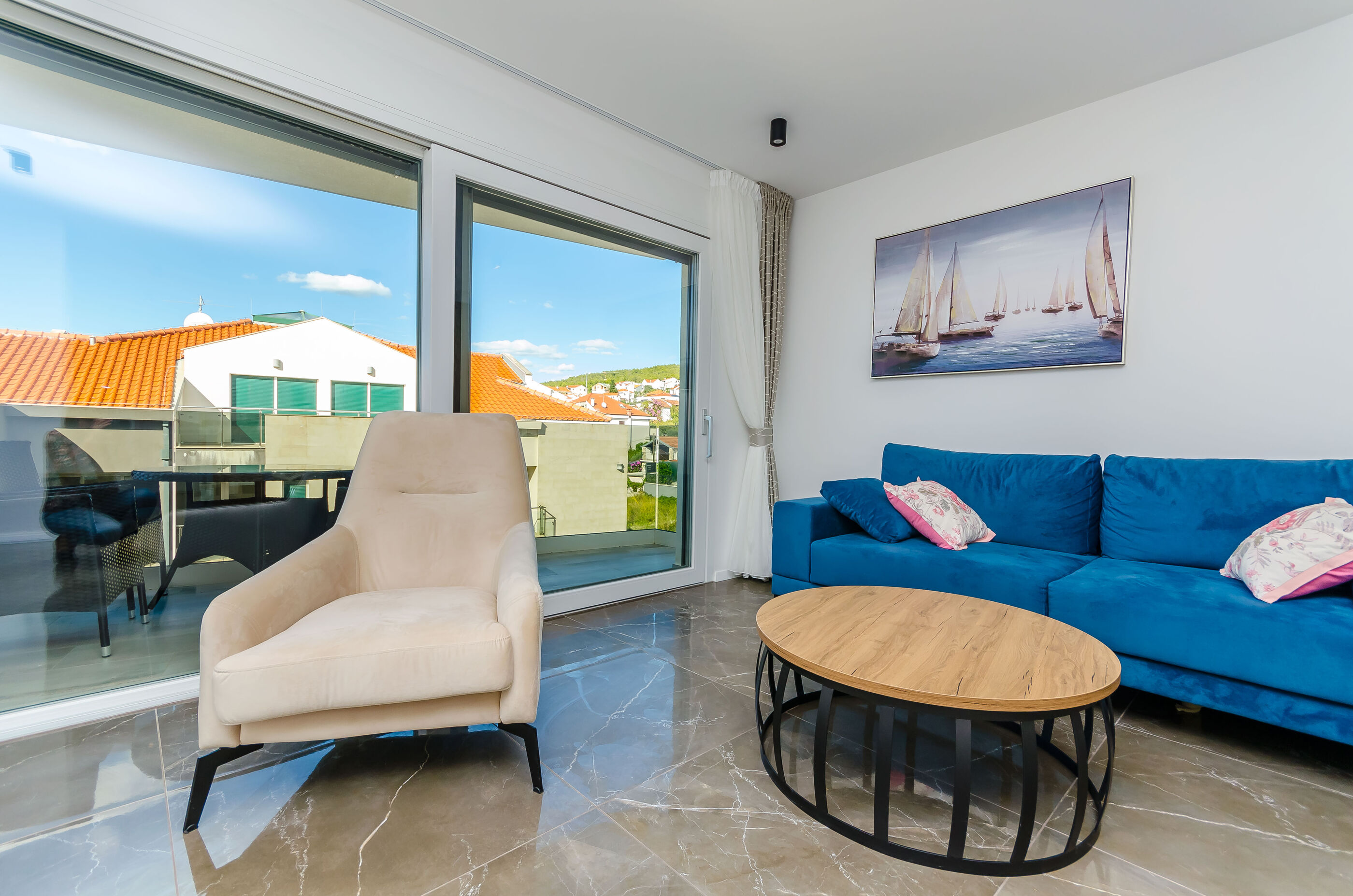 Apartments Crystal Luxury 79251-A2