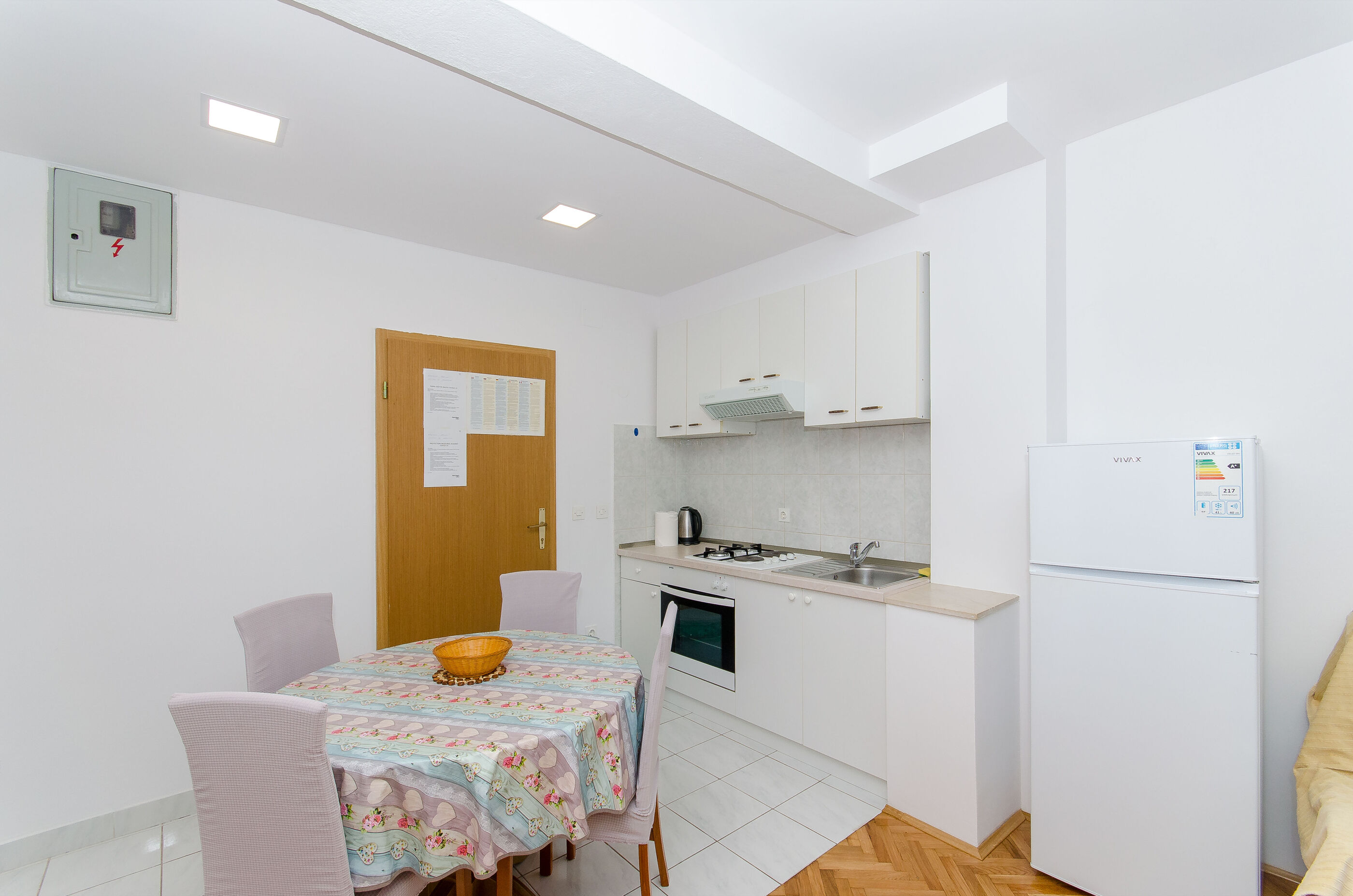 Apartments Marinko 37171-A5