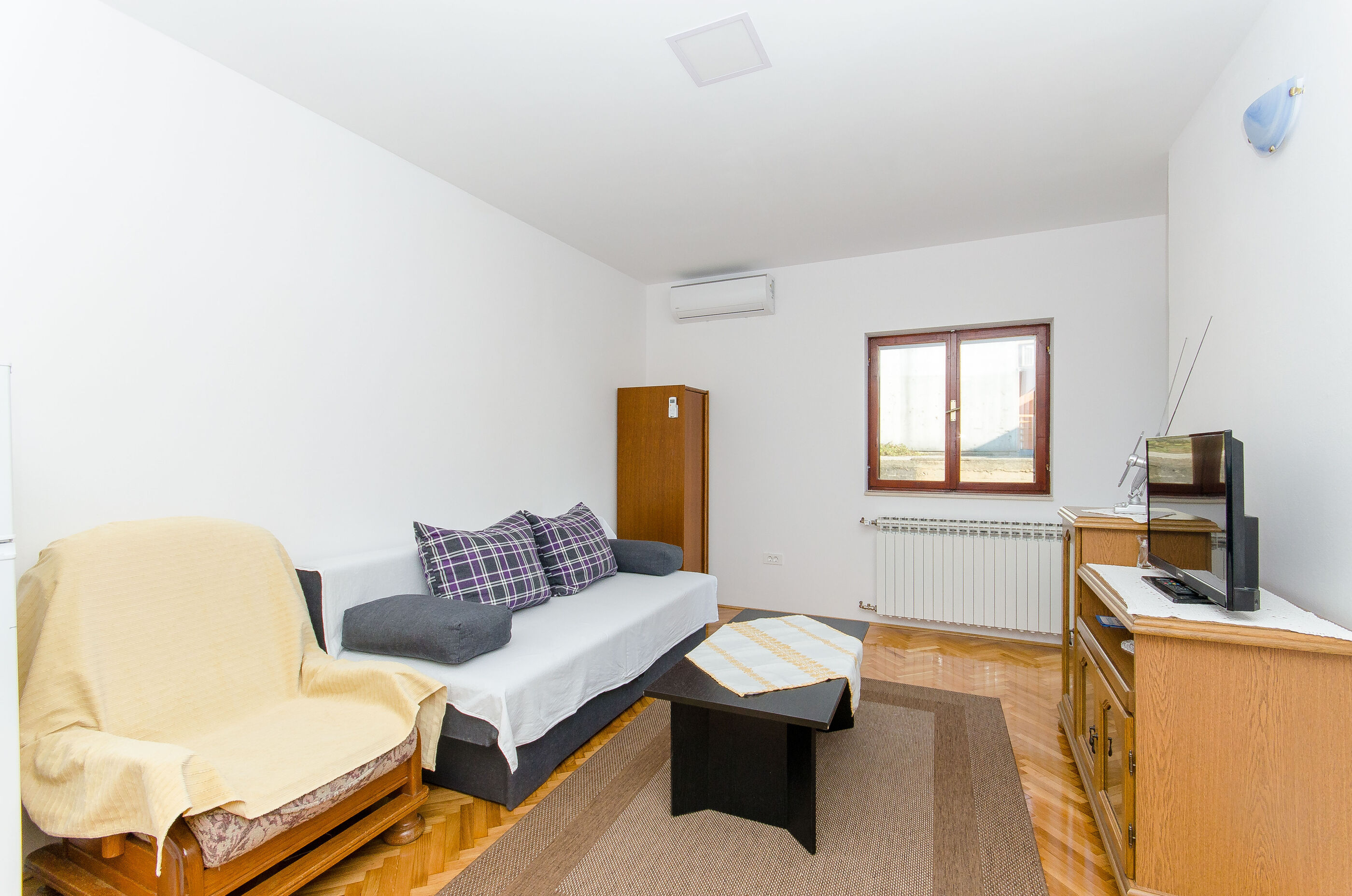 Apartments Marinko 37171-A5
