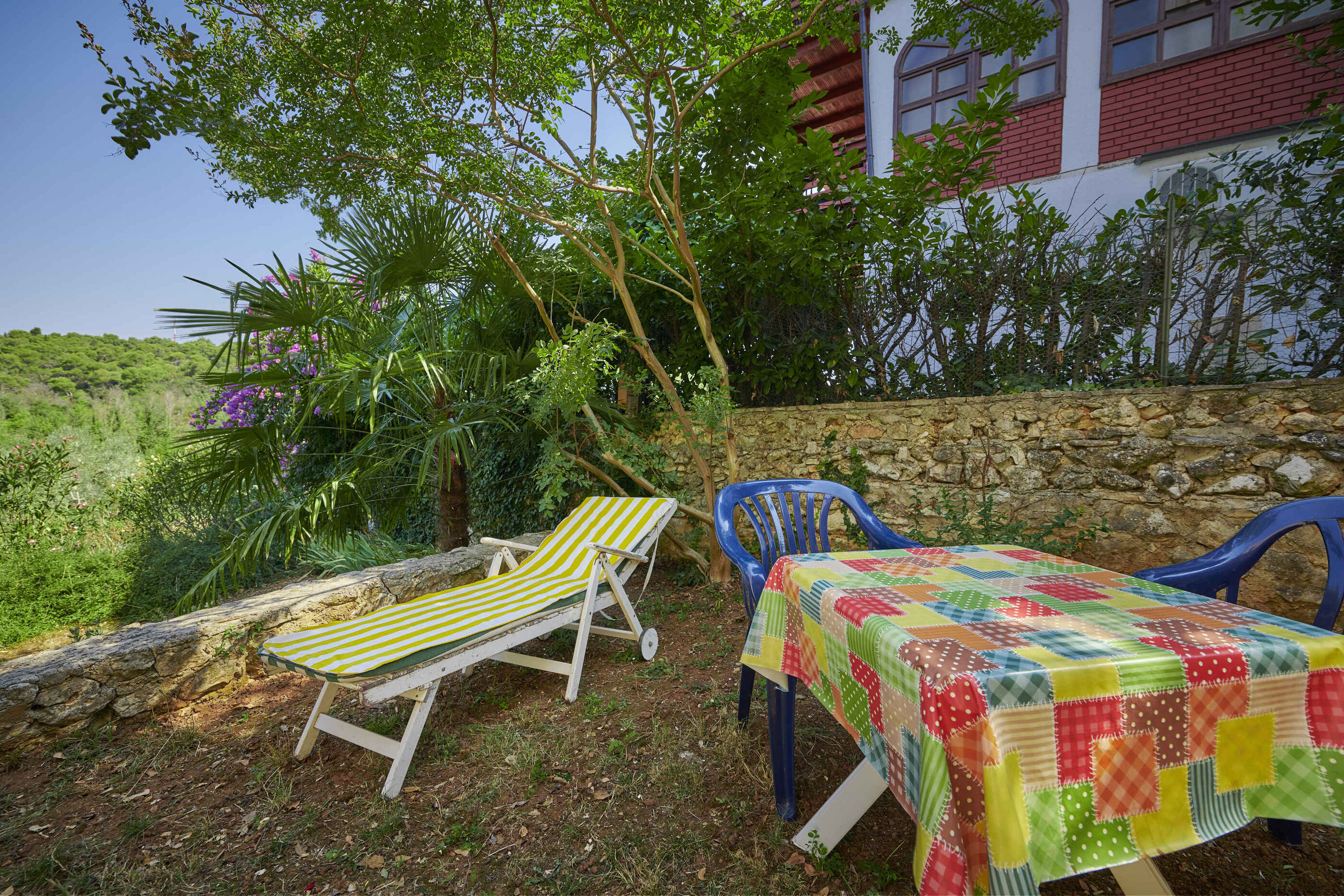 Apartments Davorka 71751-A1