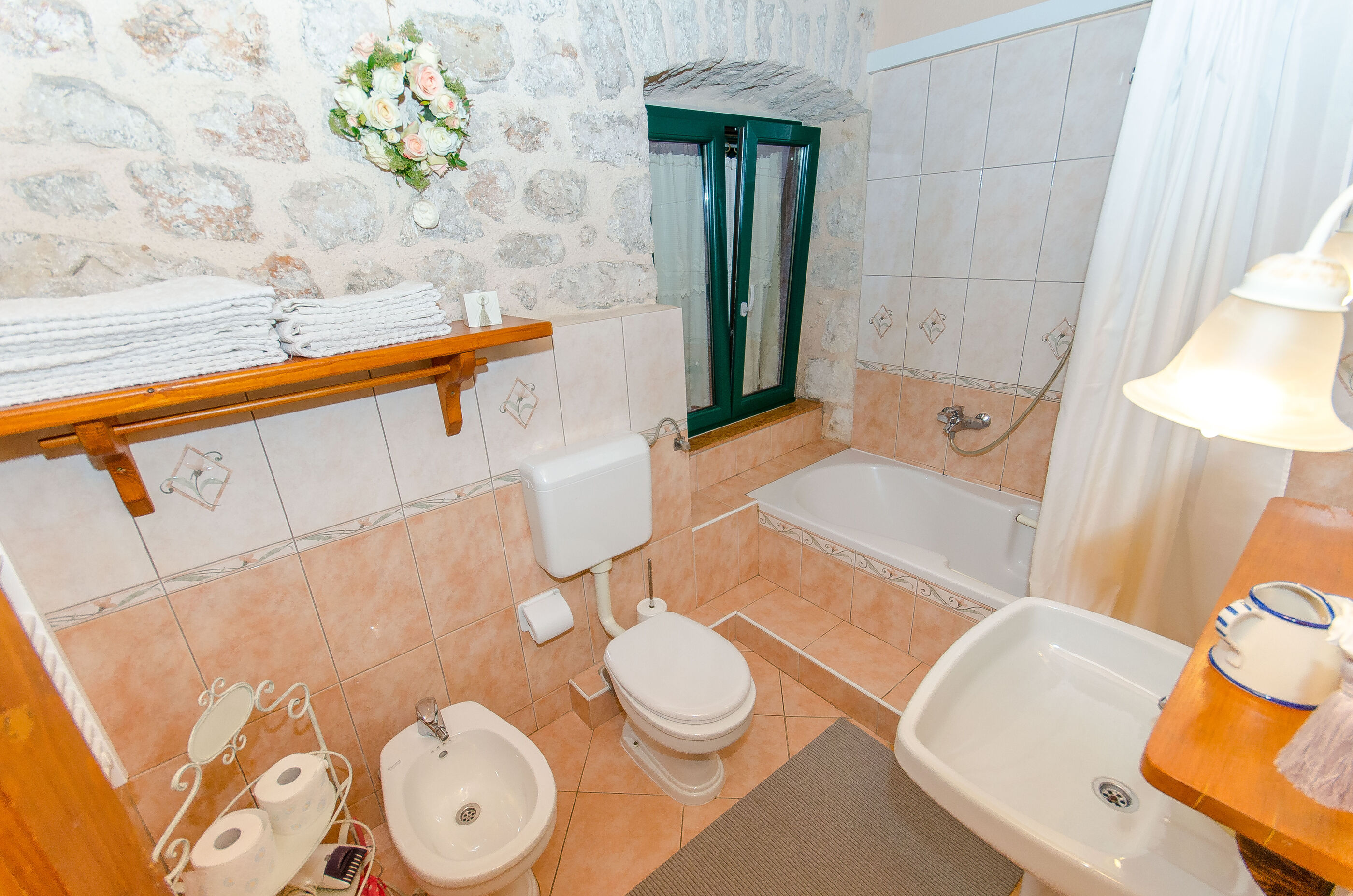 Apartments Peric 30122-A2