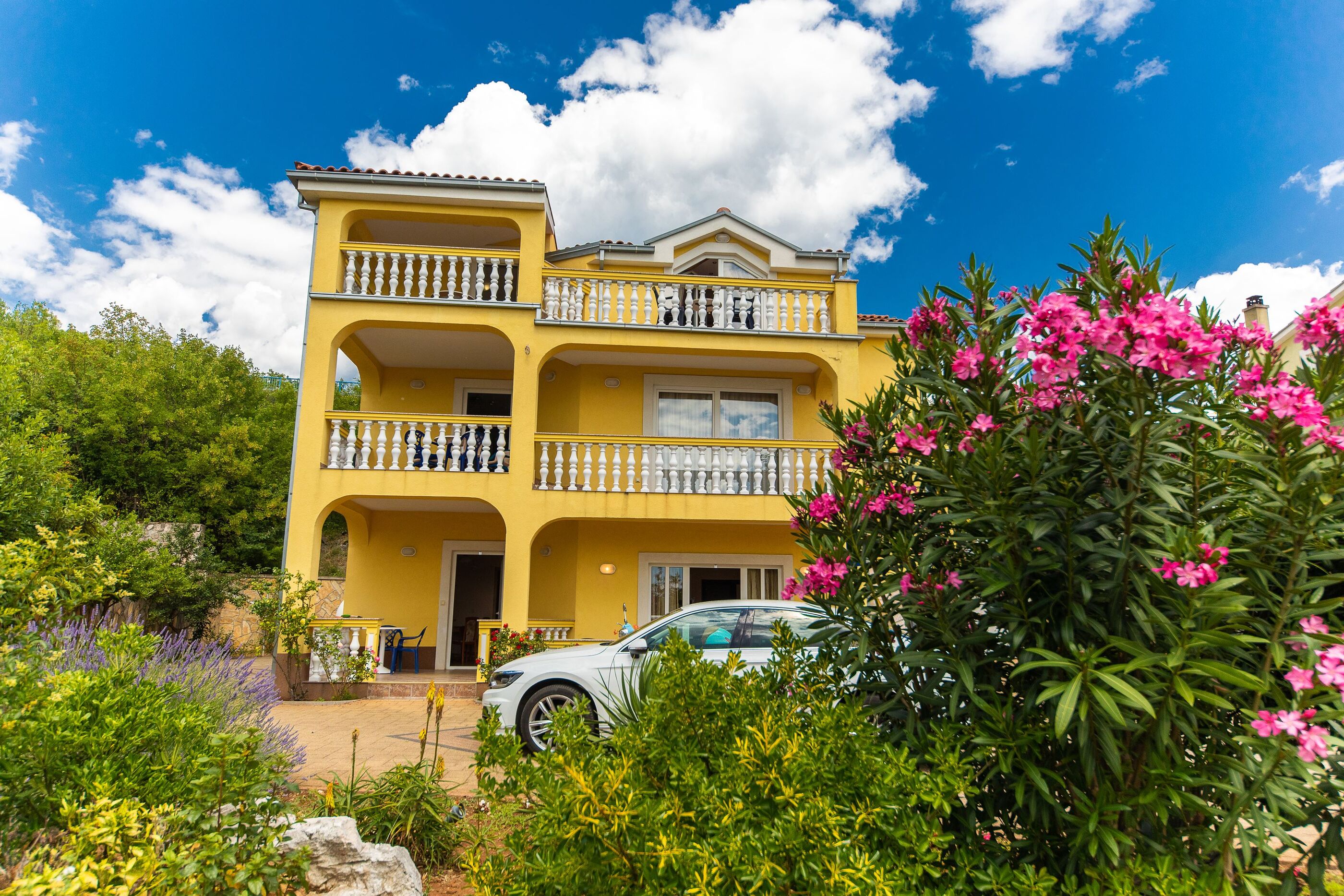 Apartments Artan 62401-A4