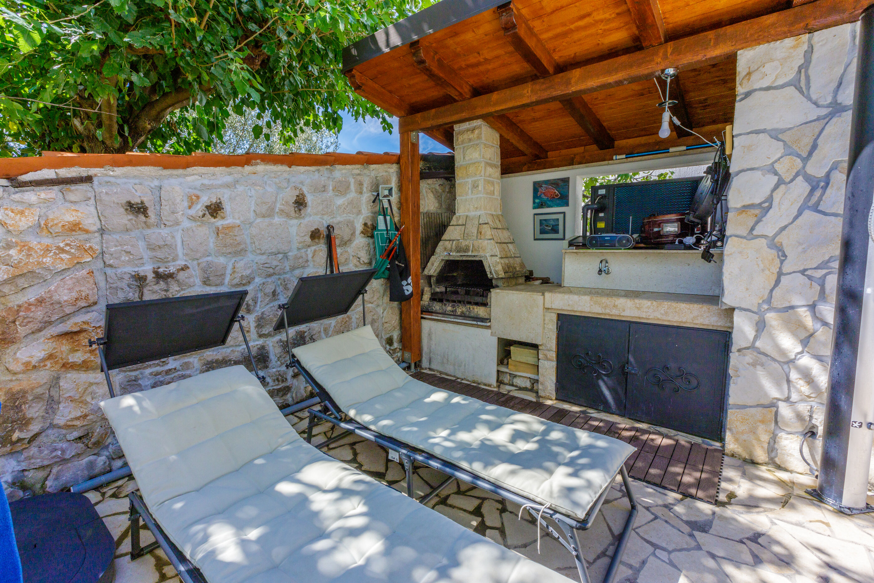 Apartments Stivic 62637-A2